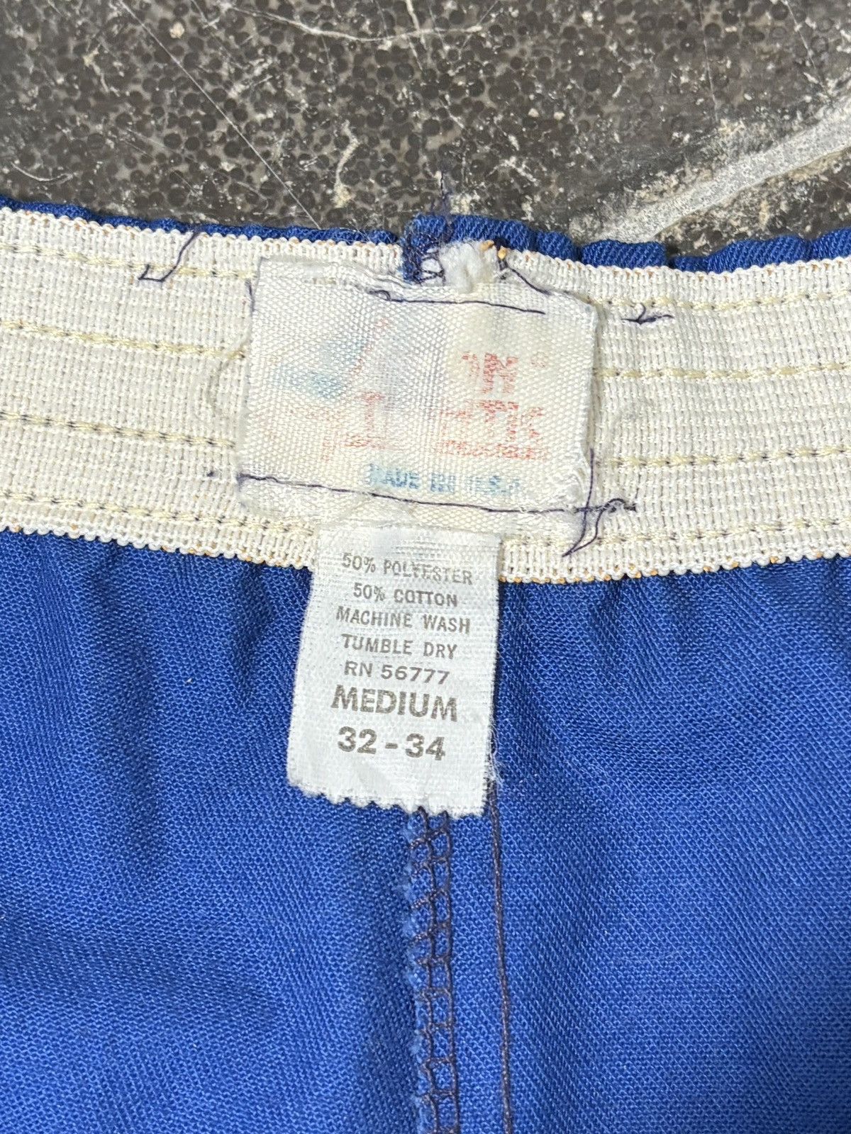 Vintage 1980s Vintage Gym Shorts 80s Short Short Cotton Sport Tennis Size US 36 / EU 52 - 4 Thumbnail