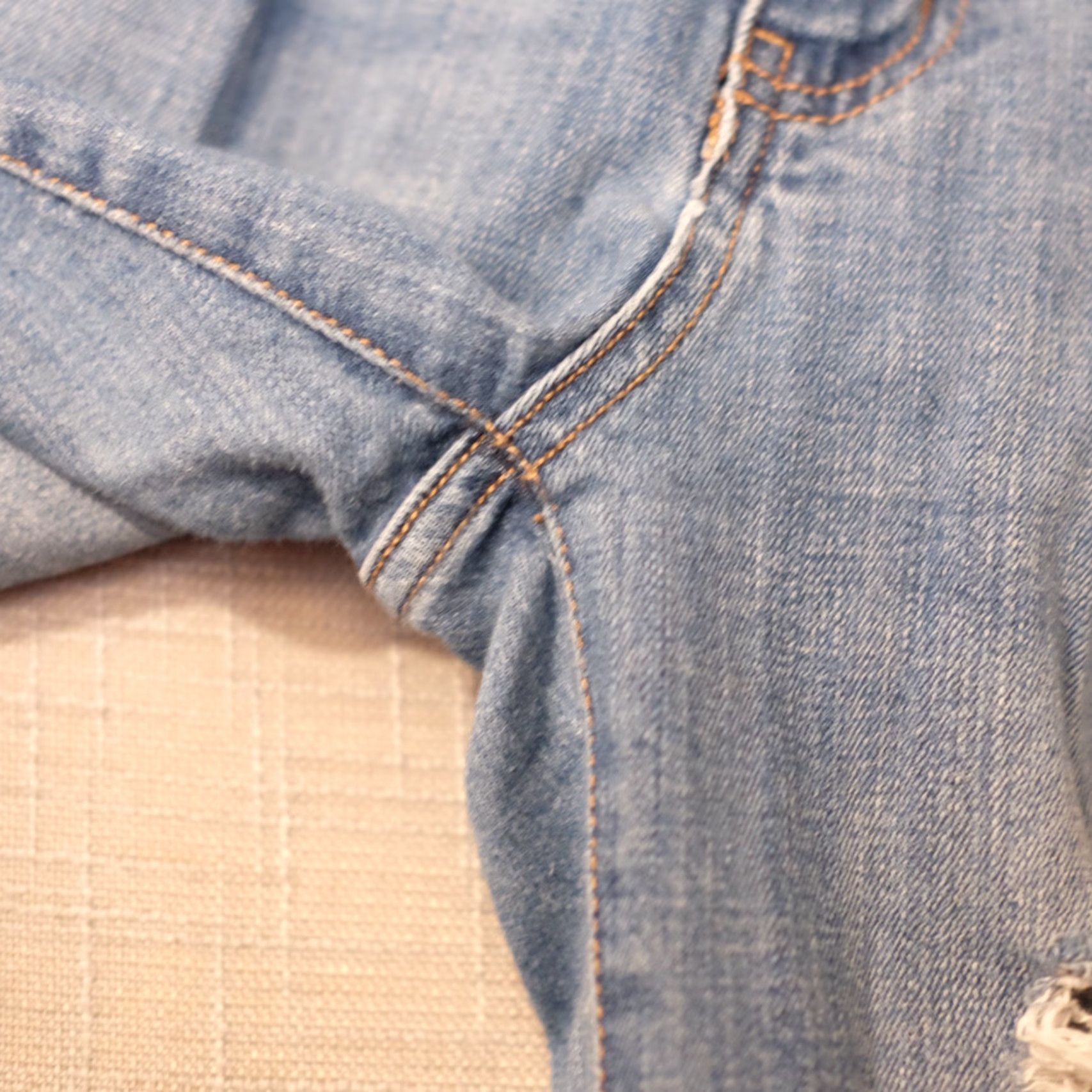 Vintage VINTAGE KanCan Jeans Distressed Raw Hem Medium Wash Mid-Rise Juniors 13/30 #A17-2 Size 34" / US 12 / IT 48 - 4 Thumbnail