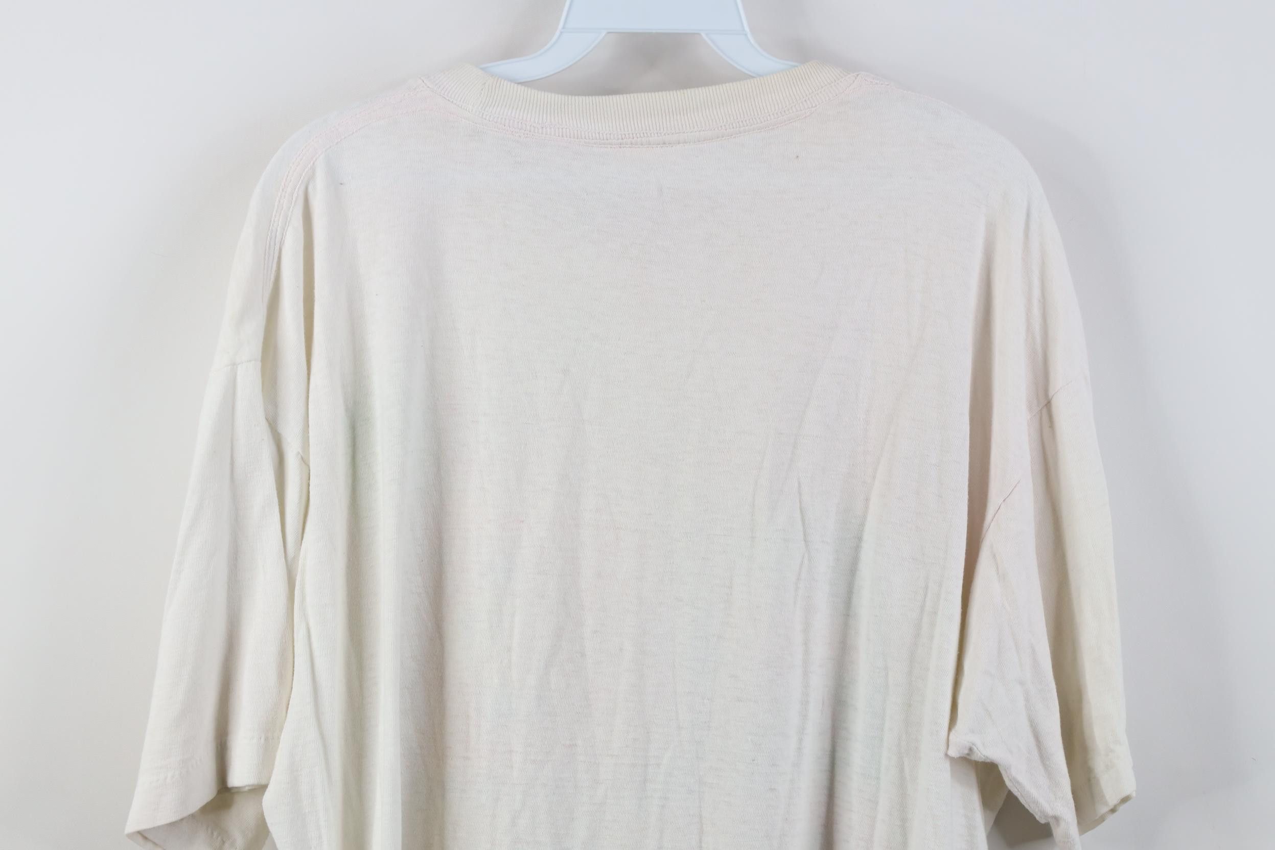Vintage Vintage 90s Streetwear Baggy Fit Beach Island T-Shirt Size L / US 10 / IT 46 - 16 Thumbnail