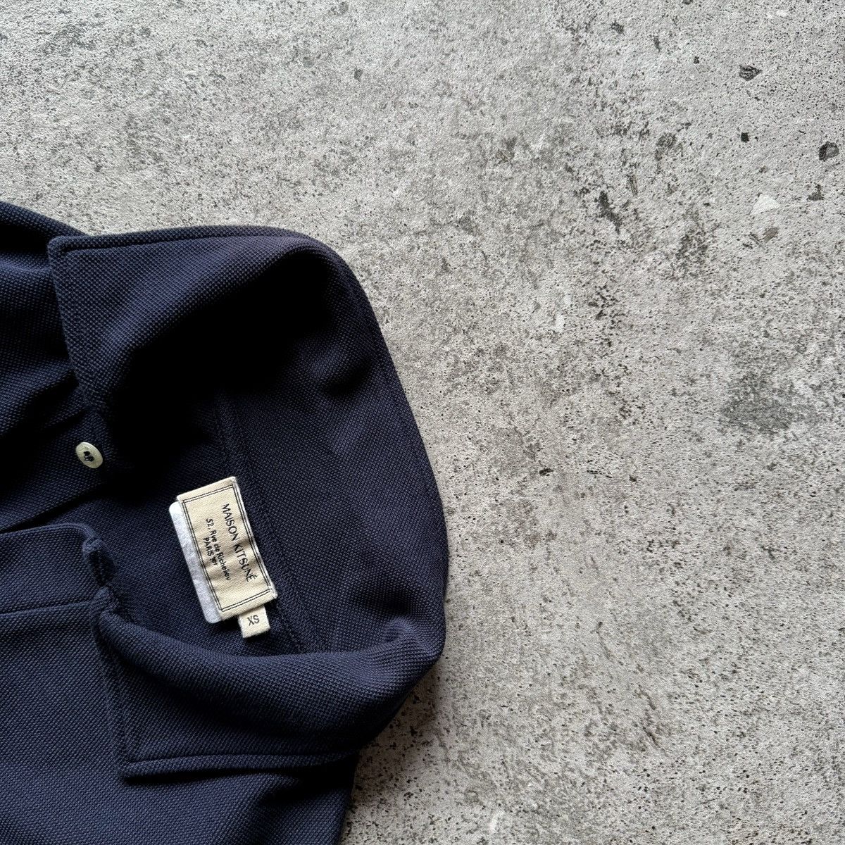 Maison Kitsune Maison Kitsune Mens Navy Fox Logo Patch Cotton Polo Shirt Size US XS / EU 42 / 0 - 4 Thumbnail
