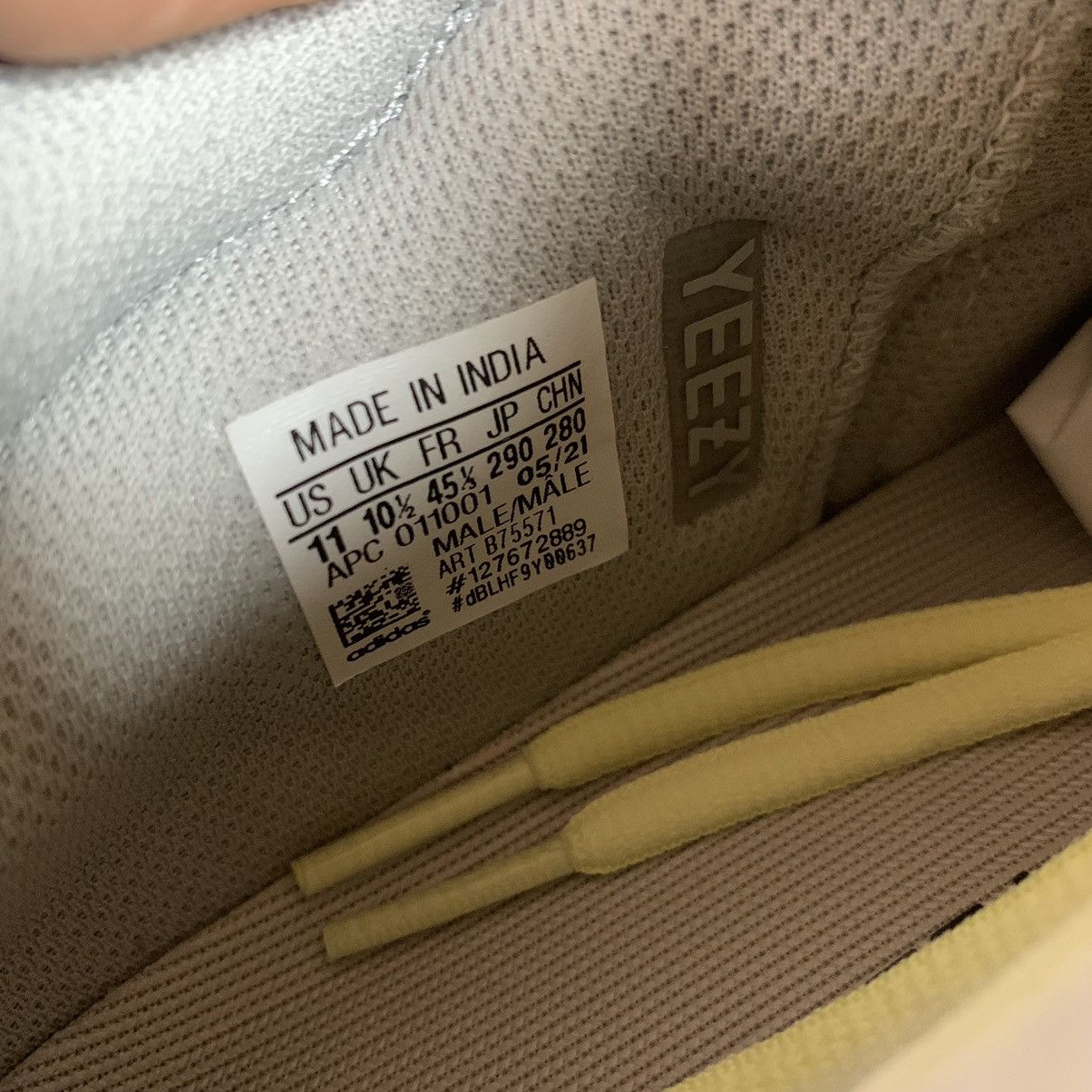 Adidas Yeezy 700 Boost Wave Runner Size US 11 / EU 44 - 16 Thumbnail
