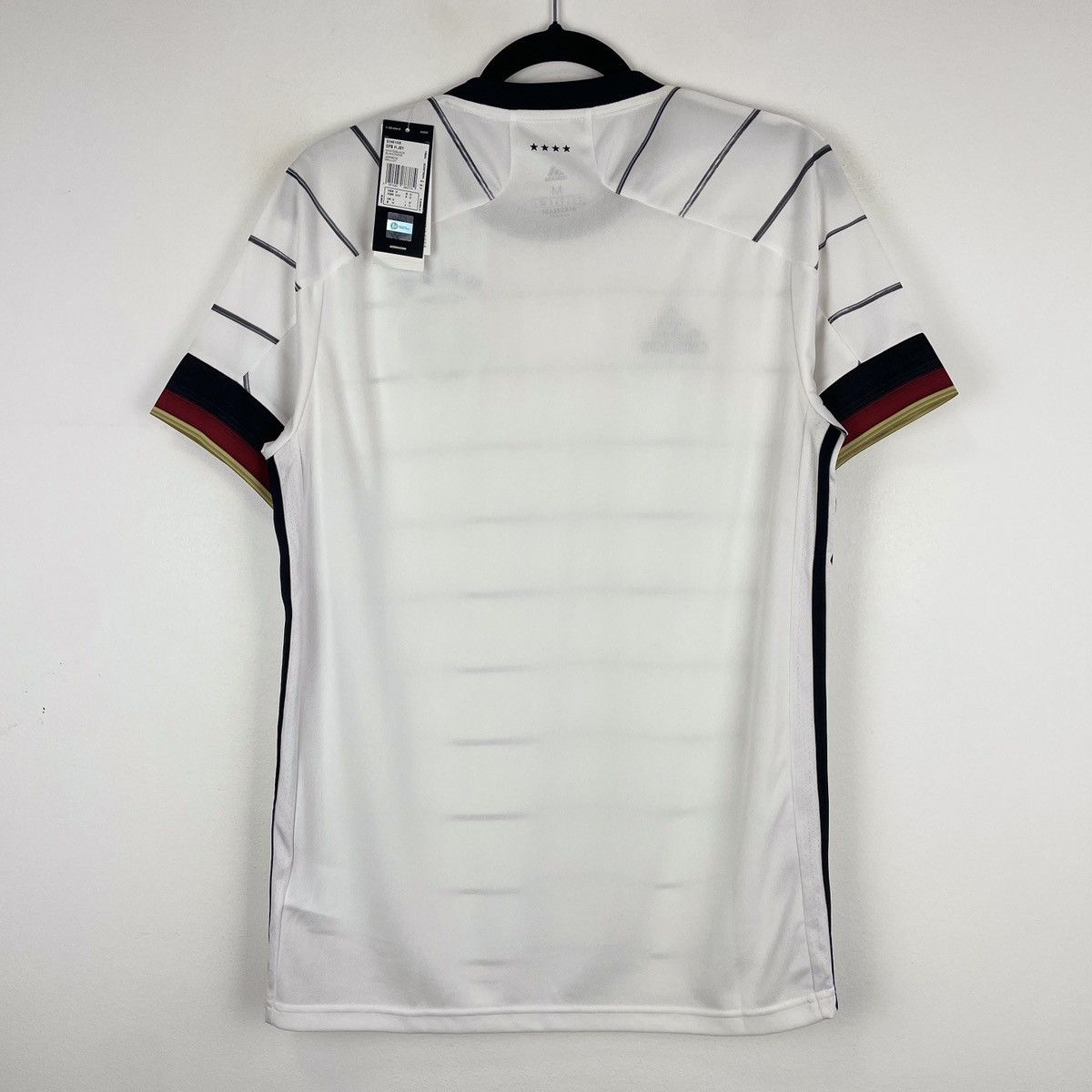 Adidas Germany Adidas Genuine Home Jersey Shirt 2019/2021 size M Size US M / EU 48-50 / 2 - 6 Thumbnail