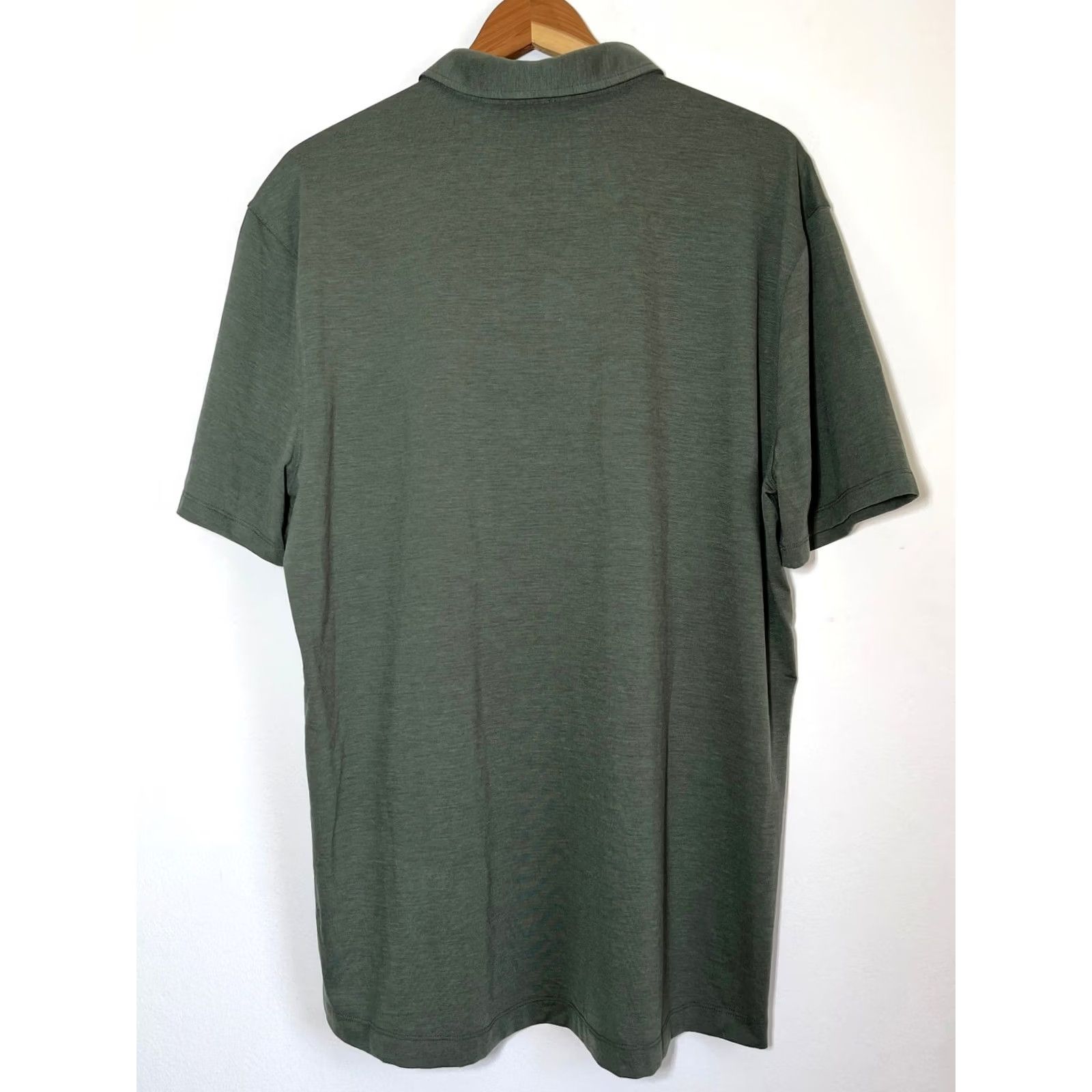 Lululemon Lululemon Polo Shirt Men Green XXL Polo Shirt Mens XXL Green Lululemon Polo Shirt Size US XXL / EU 58 / 5 - 2 Thumbnail