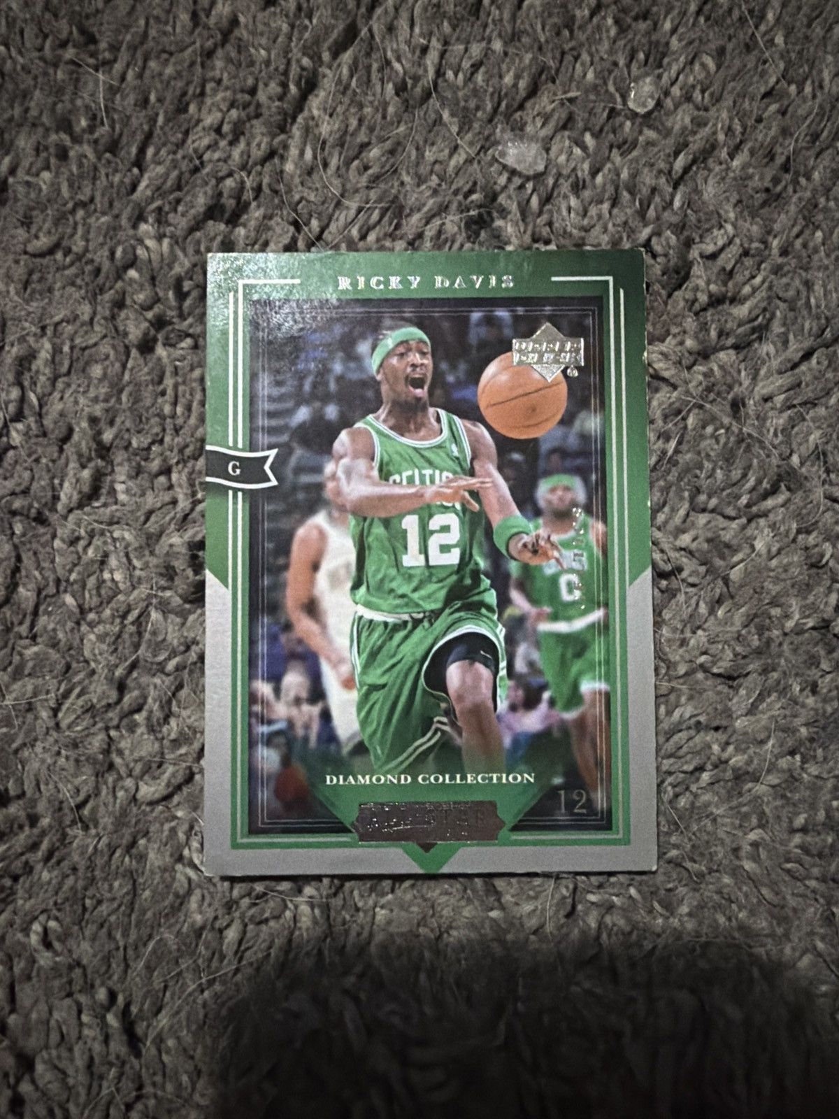 NBA 2004 Upper Deck #5 Ricky Davis Card Size ONE SIZE - 1 Thumbnail