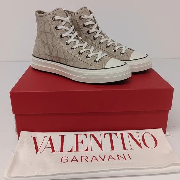 Valentino Valentino Toile Iconographe Flocked Sneakers - EU43.5/US10.5 Size US 10.5 / EU 43-44 - 1 Thumbnail