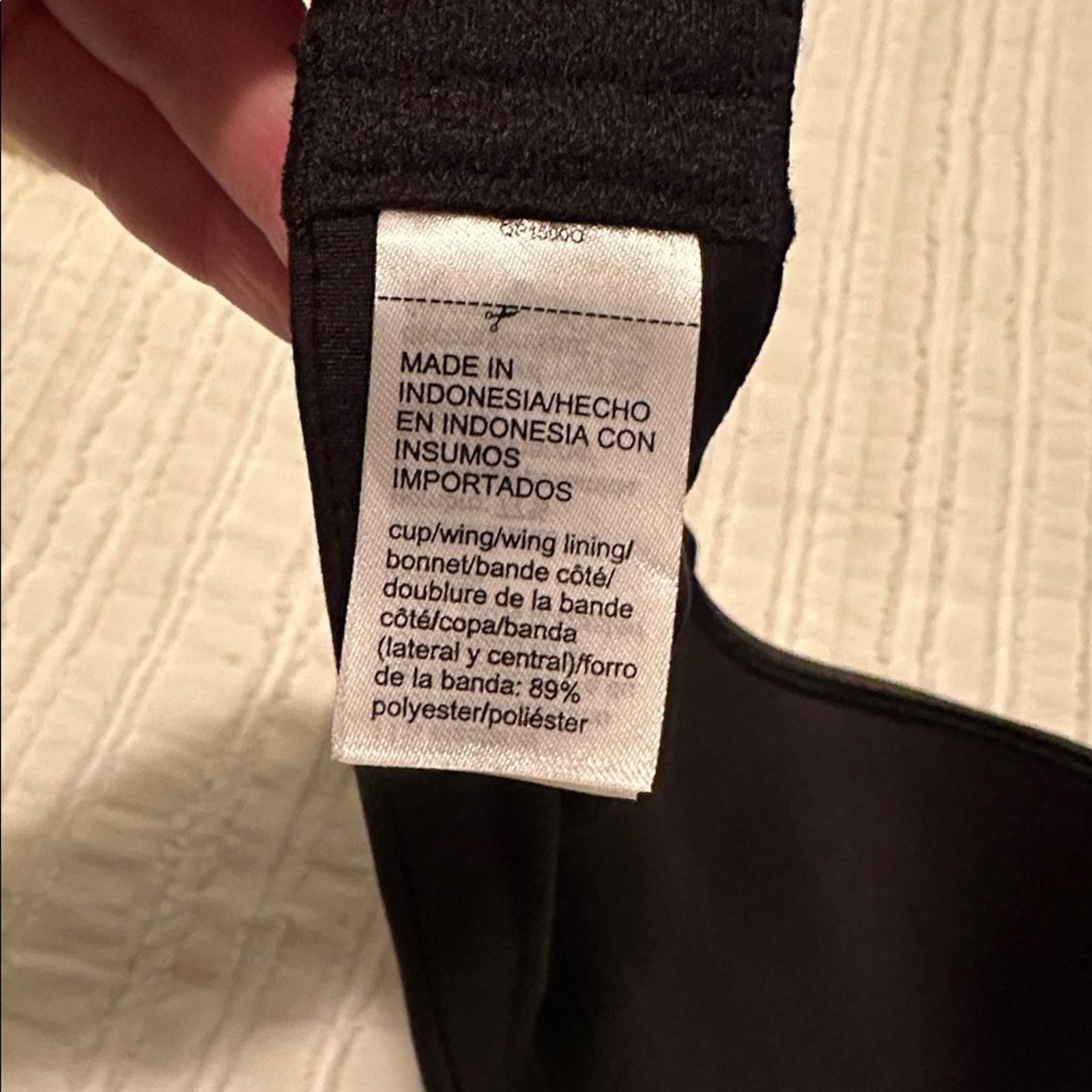 Calvin Klein Calvin Klein Black Underwire Bra 38 B NWOT black Size ONE SIZE - 4 Thumbnail