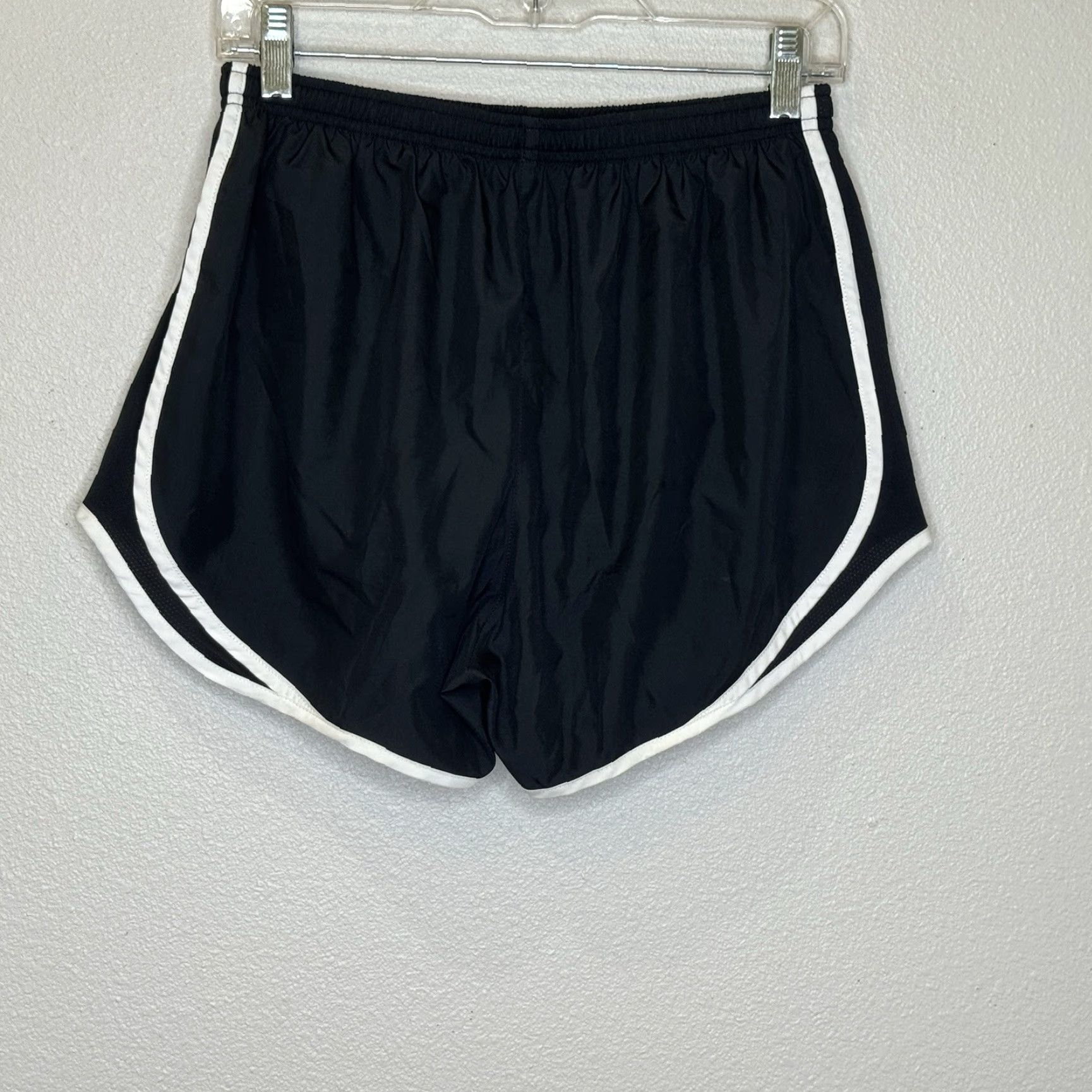 Nike Nike Running Shorts Womens Sz Medium Black Built in Briefs Elastic Waist Size 32" / US 10 / IT 46 - 5 Thumbnail