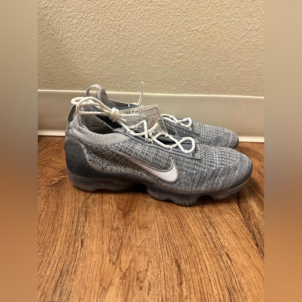 Nike Nike Air Vapormax 2021 Flyknit Armory Blue Smoke Grey Sample Made In Korea Size US 10 / EU 43 - 3 Thumbnail