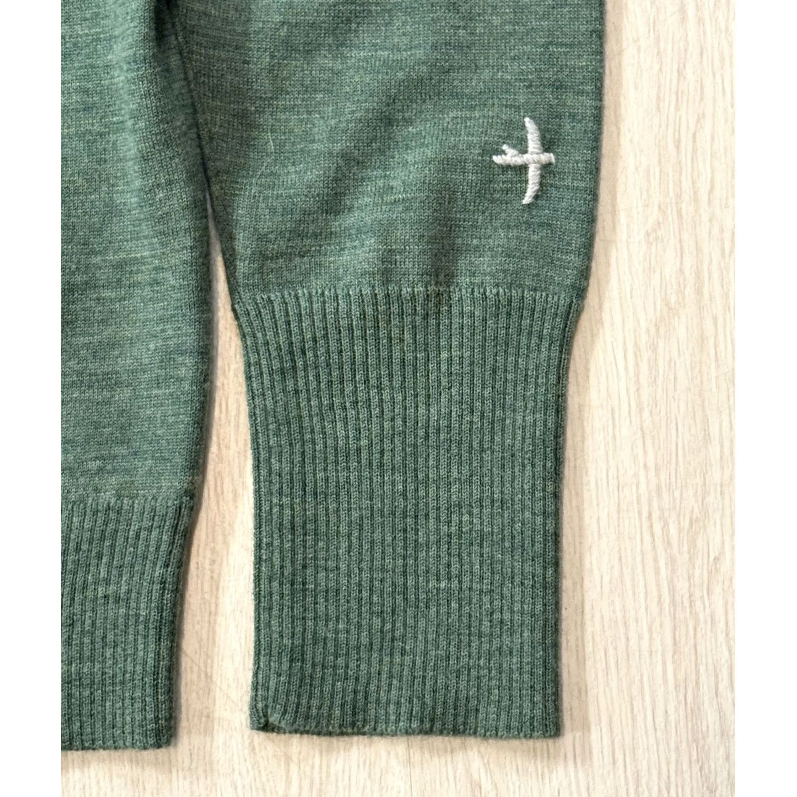 Relwen Relwen Wool V-Neck Sweater XL Men Green Solid Long Sleeve Pullover Knit Size US XL / EU 56 / 4 - 3 Thumbnail