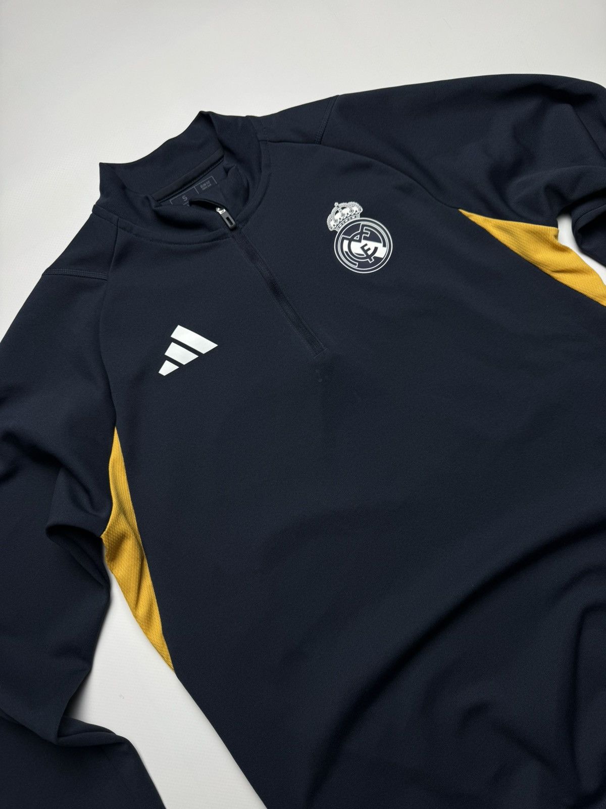 Adidas Real Madrid Adidas 2024/2025 Training Top Size US S / EU 44-46 / 1 - 6 Thumbnail