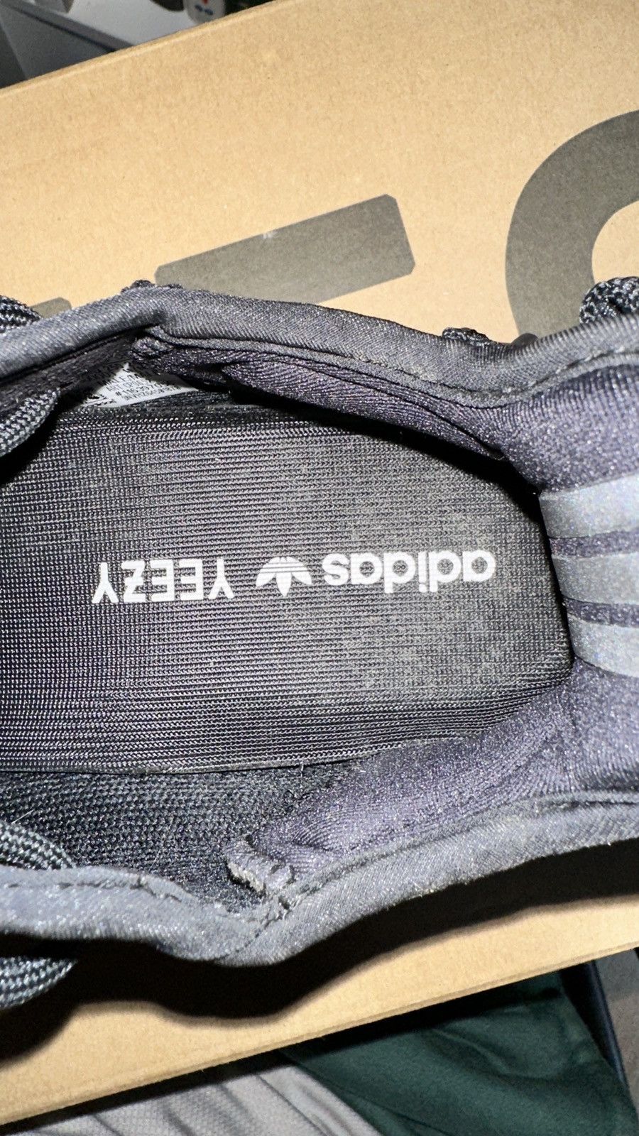 Yeezy 350 V2 “ Bred ”