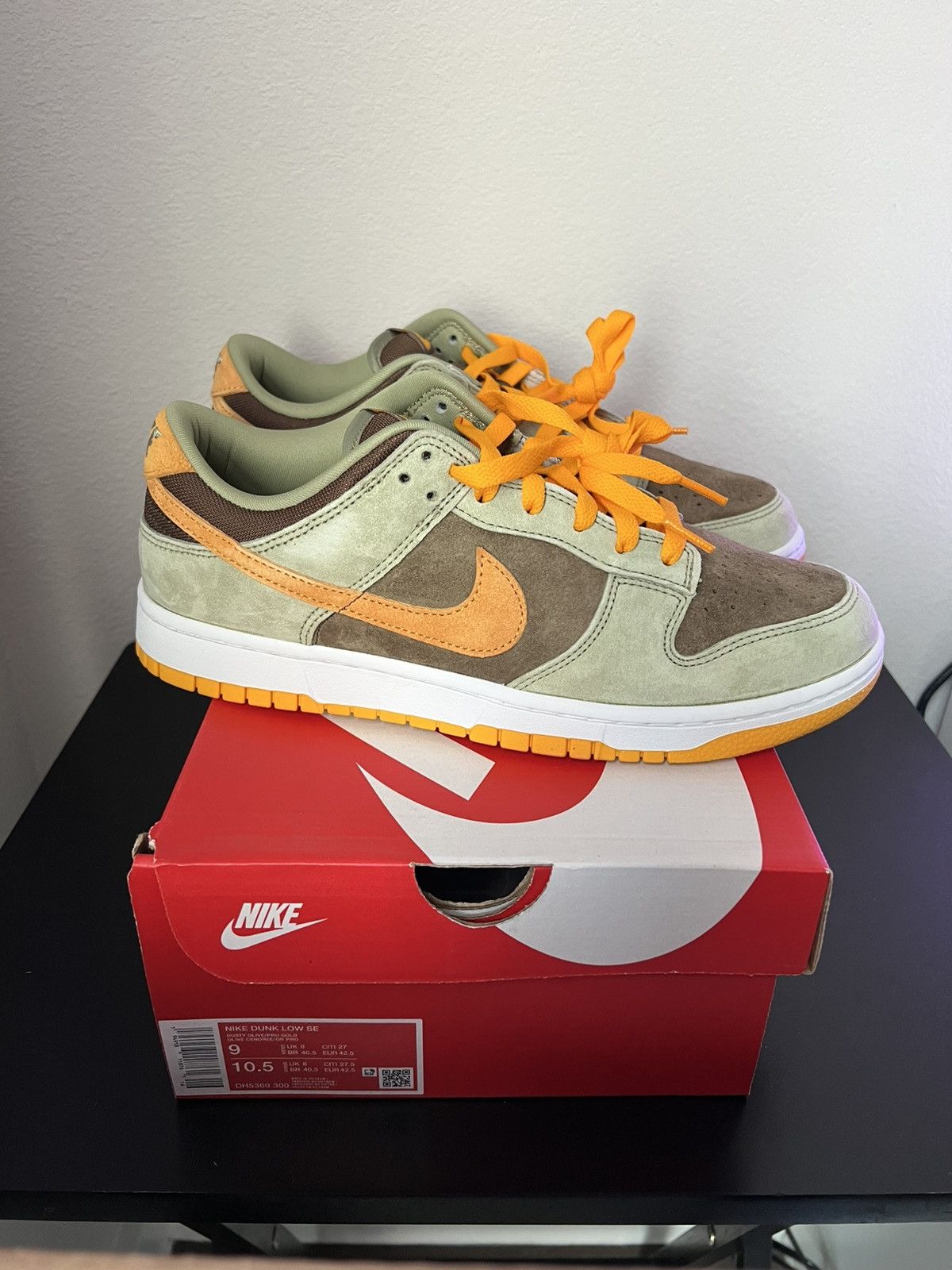 Nike Nike Dunk Low “Dusty Olive” Size US 9 / EU 42 - 3 Thumbnail