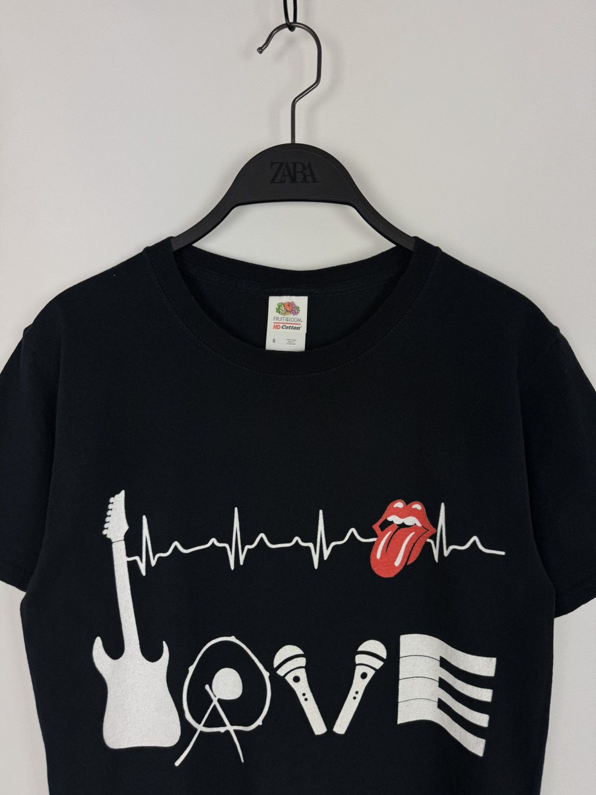 Band Tees The Rolling Stones Love Graphic T-Shirt Size US S / EU 44-46 / 1 - 2 Thumbnail