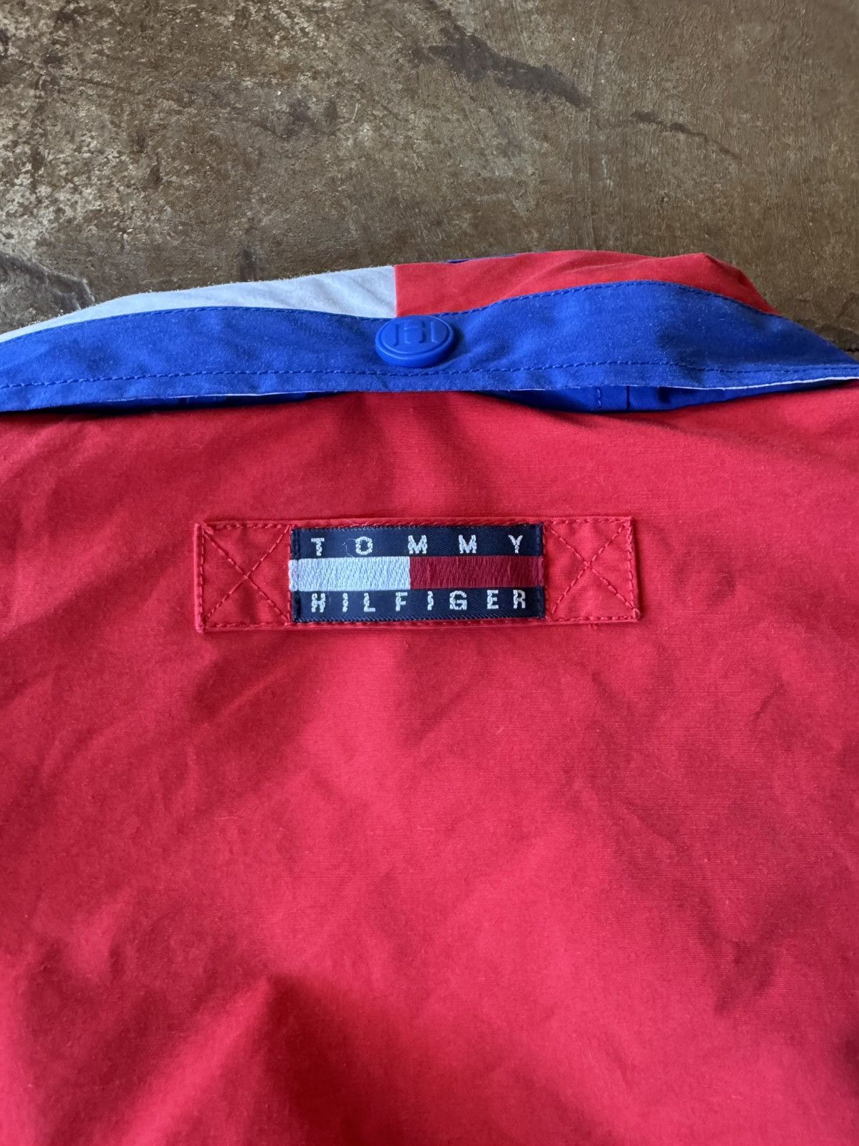 Tommy Hilfiger 90’s Tommy Hilfiger Sailing Gear Jacket Size US L / EU 52-54 / 3 - 5 Thumbnail