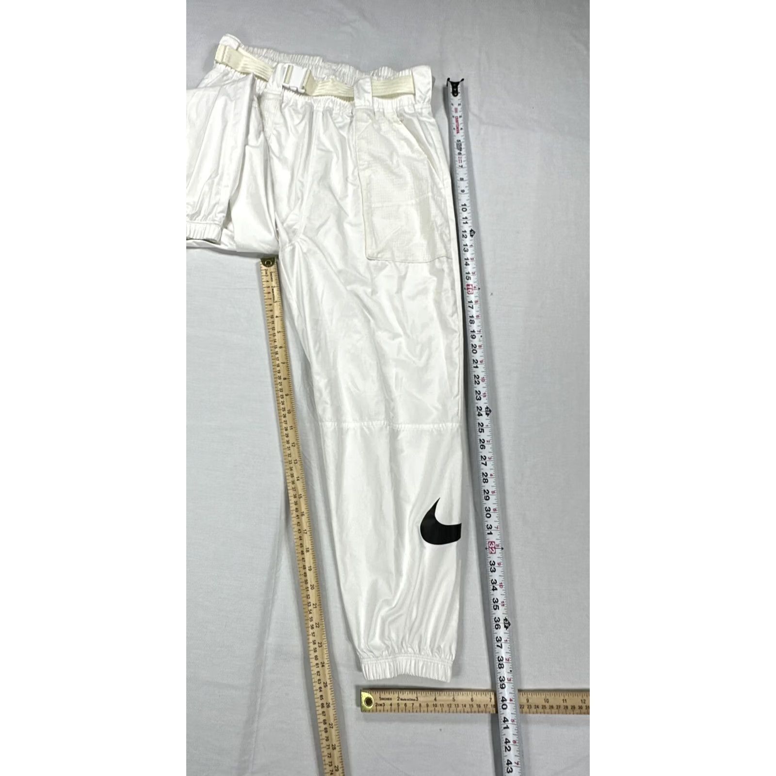 Nike Nike Sportswear Womens L Swoosh Tapered Jogger Pants White NSW Size 36" / US 14 / IT 50 - 2 Thumbnail