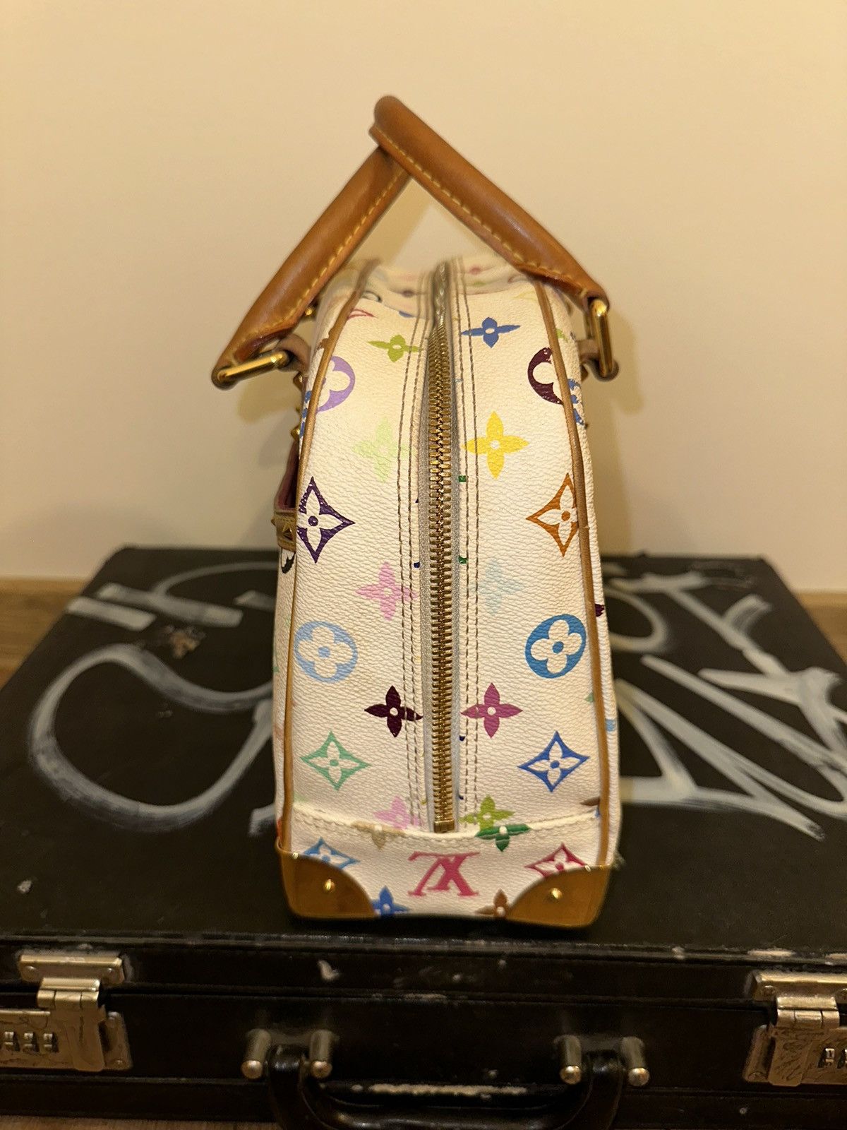 Louis Vuitton × Takashi Murakami Louis Vuitton Trouville Handbag White Takashi Murakami print Size ONE SIZE - 3 Thumbnail