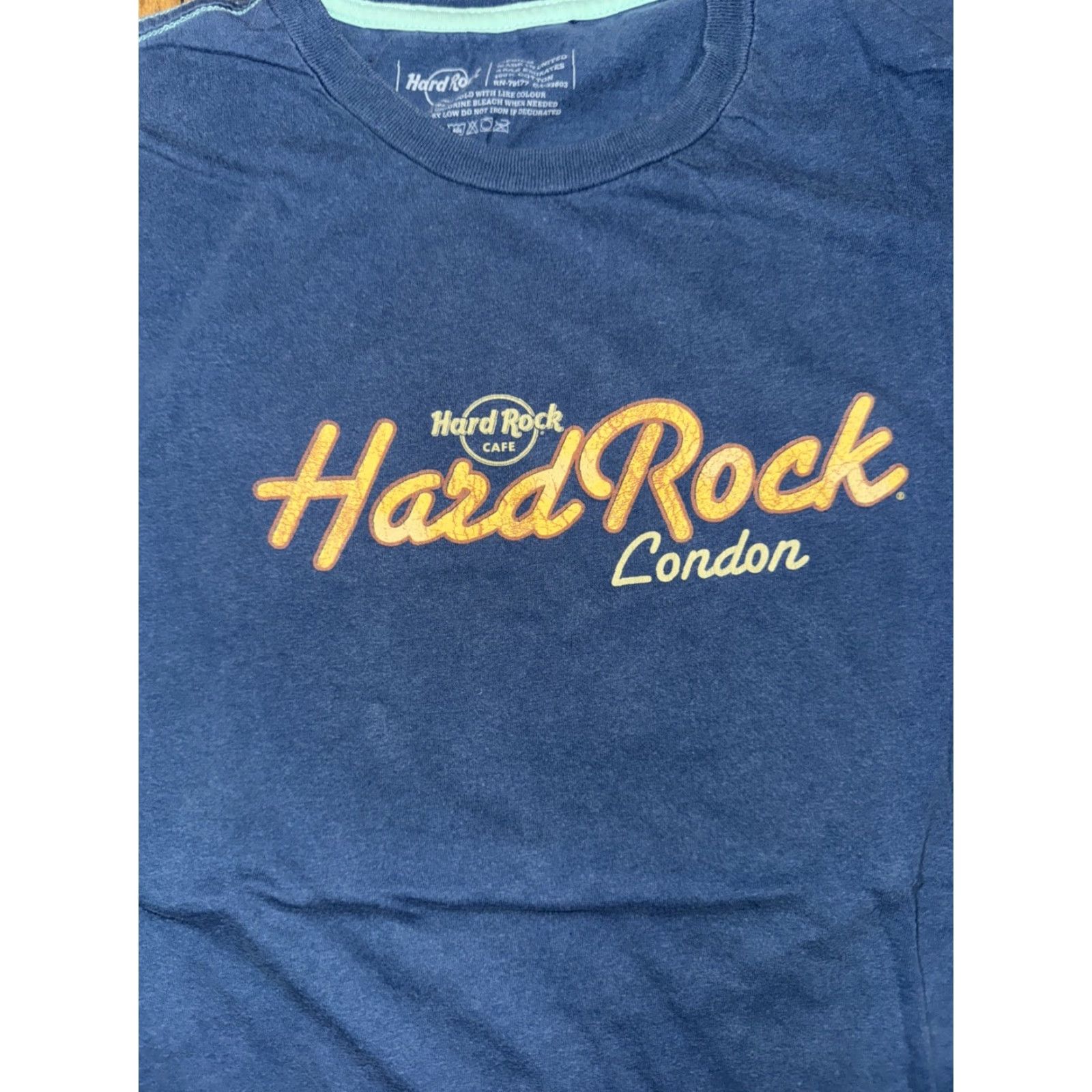 Hard Rock Cafe Hard Rock Cafe London T-Shirt Blue M Men 19x24 Regular Shirt London Mens Size US M / EU 48-50 / 2 - 4 Thumbnail