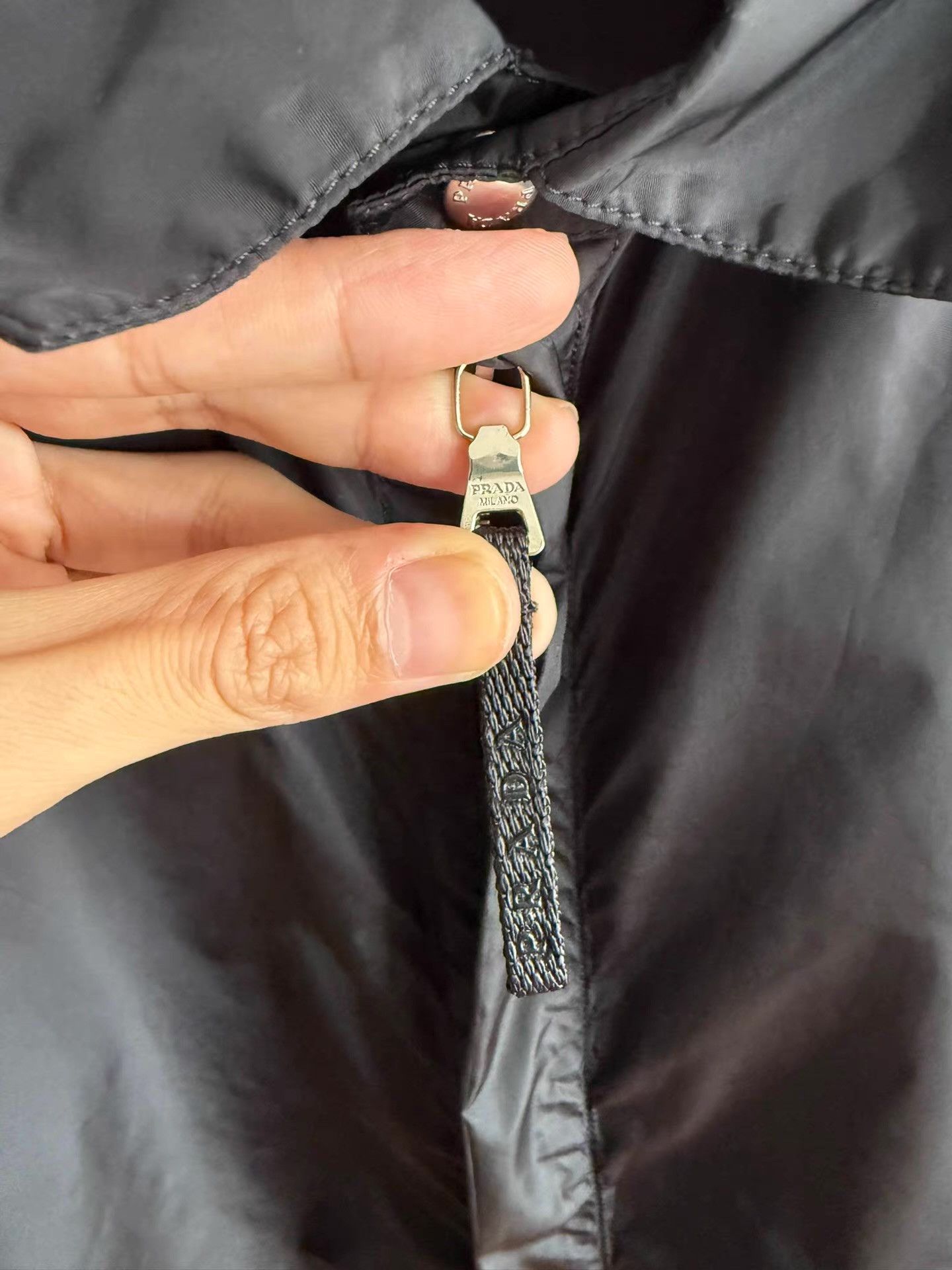 Prada Prada Nylon Parachute Jacket Q17 Size US M / EU 48-50 / 2 - 5 Thumbnail