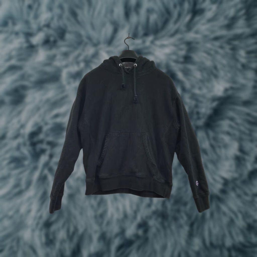 Champion VINTAGE Champion Reverse Weave Hoodie Black Large Women Pullover Size L / US 10 / IT 46 - 1 Thumbnail