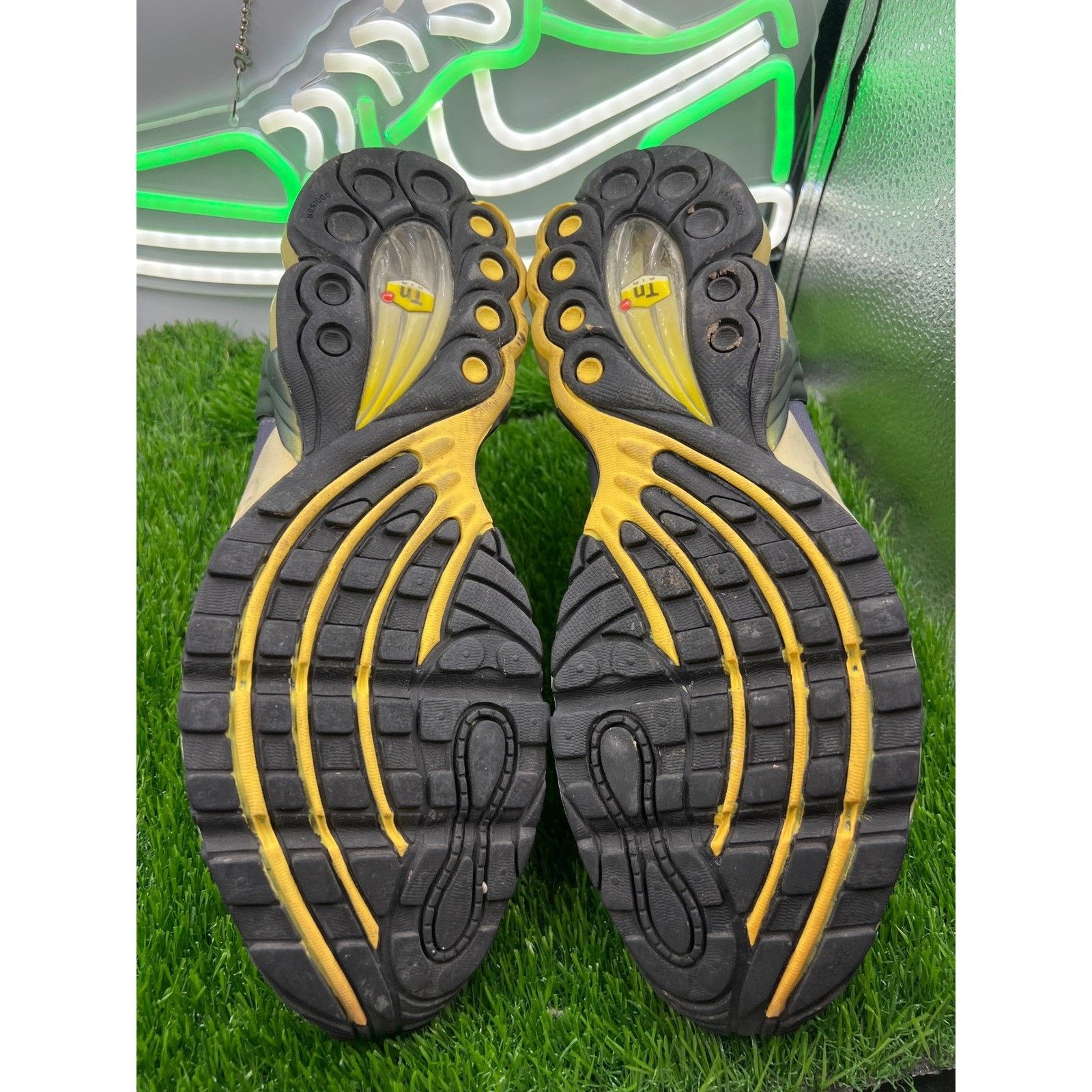 Nike Nike Air Max Plus 2 Grey Olive Yellow Mens Size 9 Low Tops Size US 9 / EU 42 - 4 Thumbnail