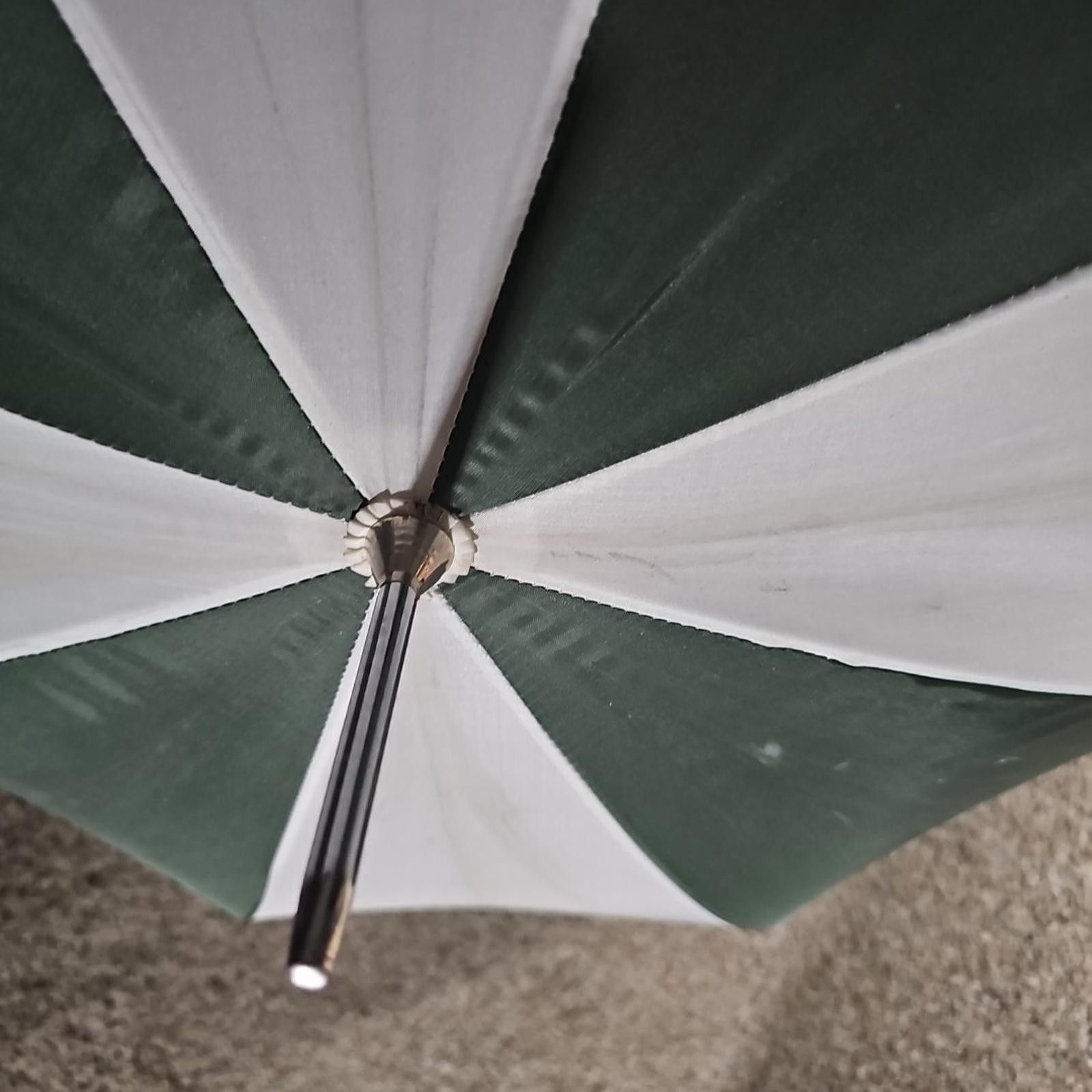 NFL Vintage Green Bay Packers Helmets Approx 40" Canopy Umbrella Size ONE SIZE - 3 Thumbnail