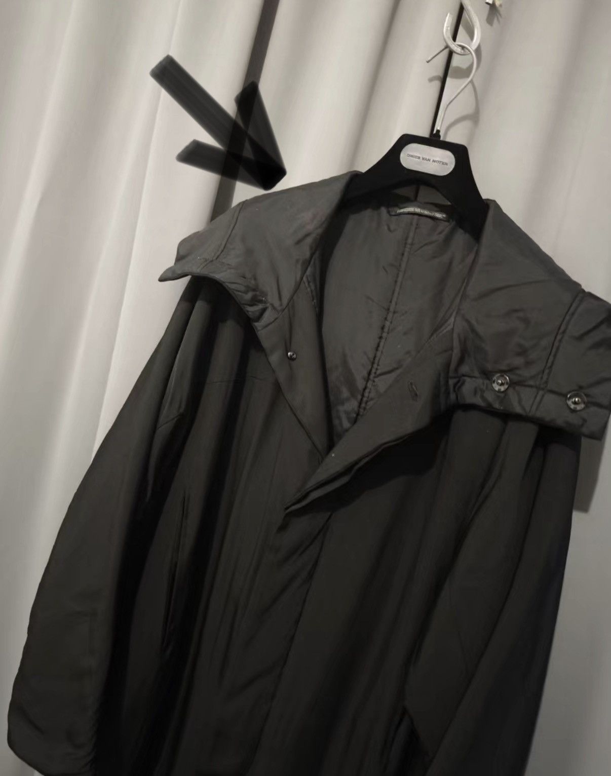 Yohji Yamamoto Yohji Yamamoto Quilted Silk Autumn/Winter Cape Coat Size US M / EU 48-50 / 2 - 9 Thumbnail