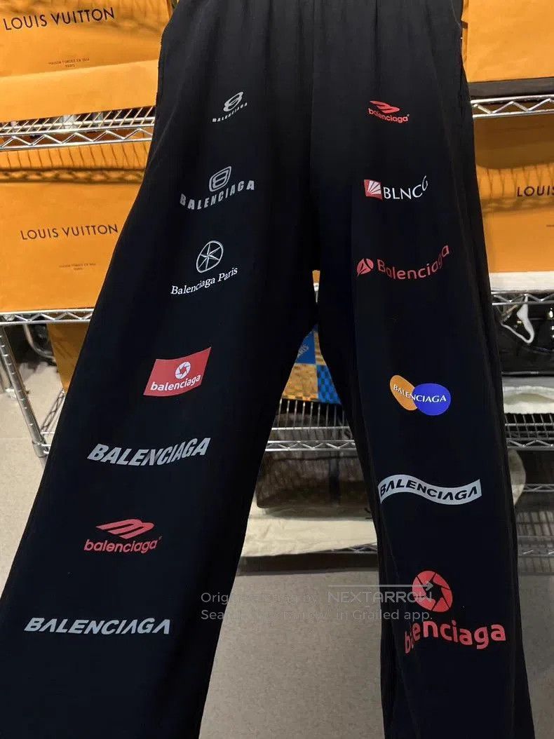 Balenciaga Balenciaga Racing Logo Black Sweatpants. Size US 26 / EU 42 - 2 Thumbnail