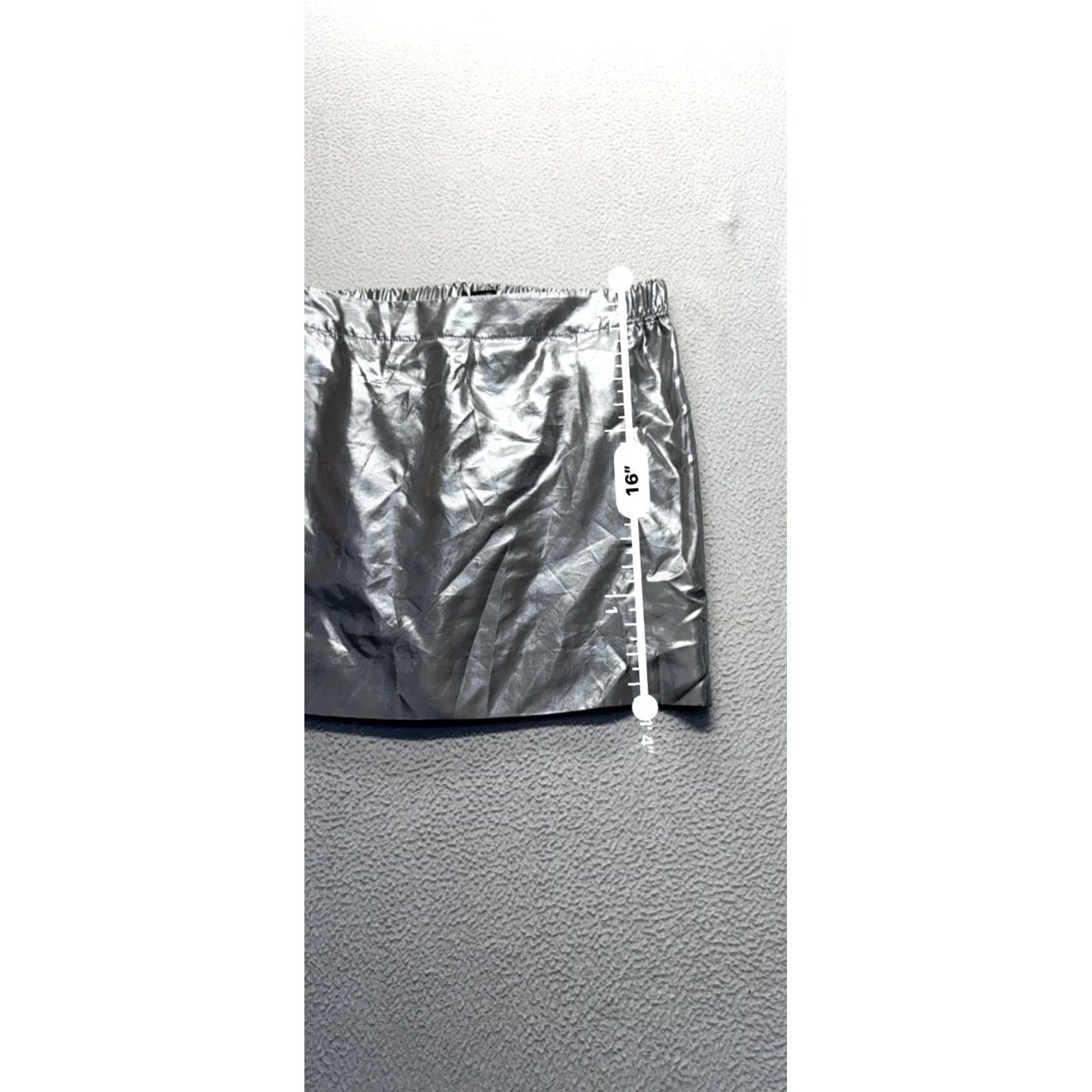 J.Crew J.CREW Metallic Silver Silk Blend Elastic Waist Mini Skirt Size 4 Women Size 27" / US 4 / IT 40 - 5 Thumbnail