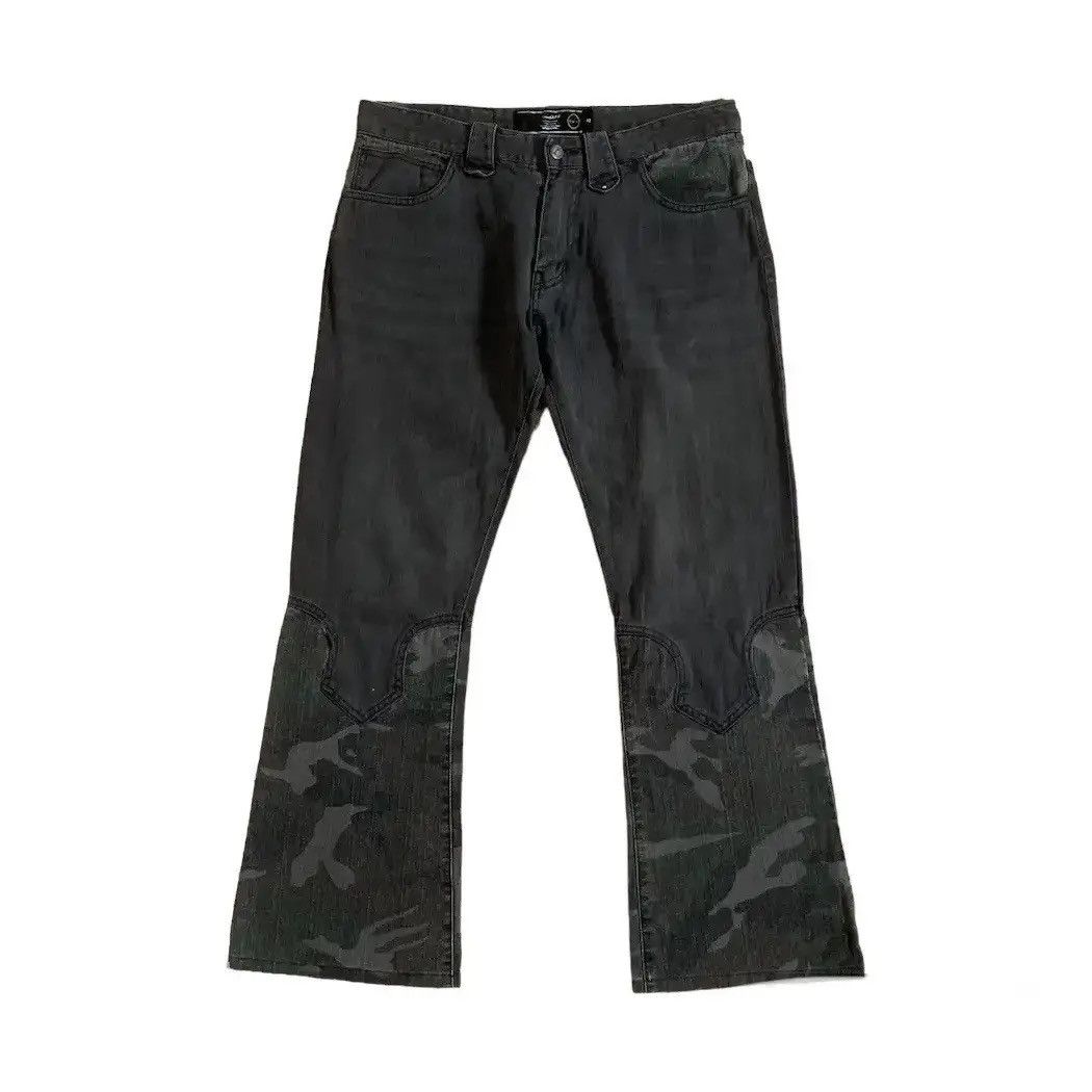 Tornado Mart 💥 STEALS 💥 BRTHBREATH Jeans Camouflage Flare/Bootcut Pants Size US 33 - 1 Thumbnail