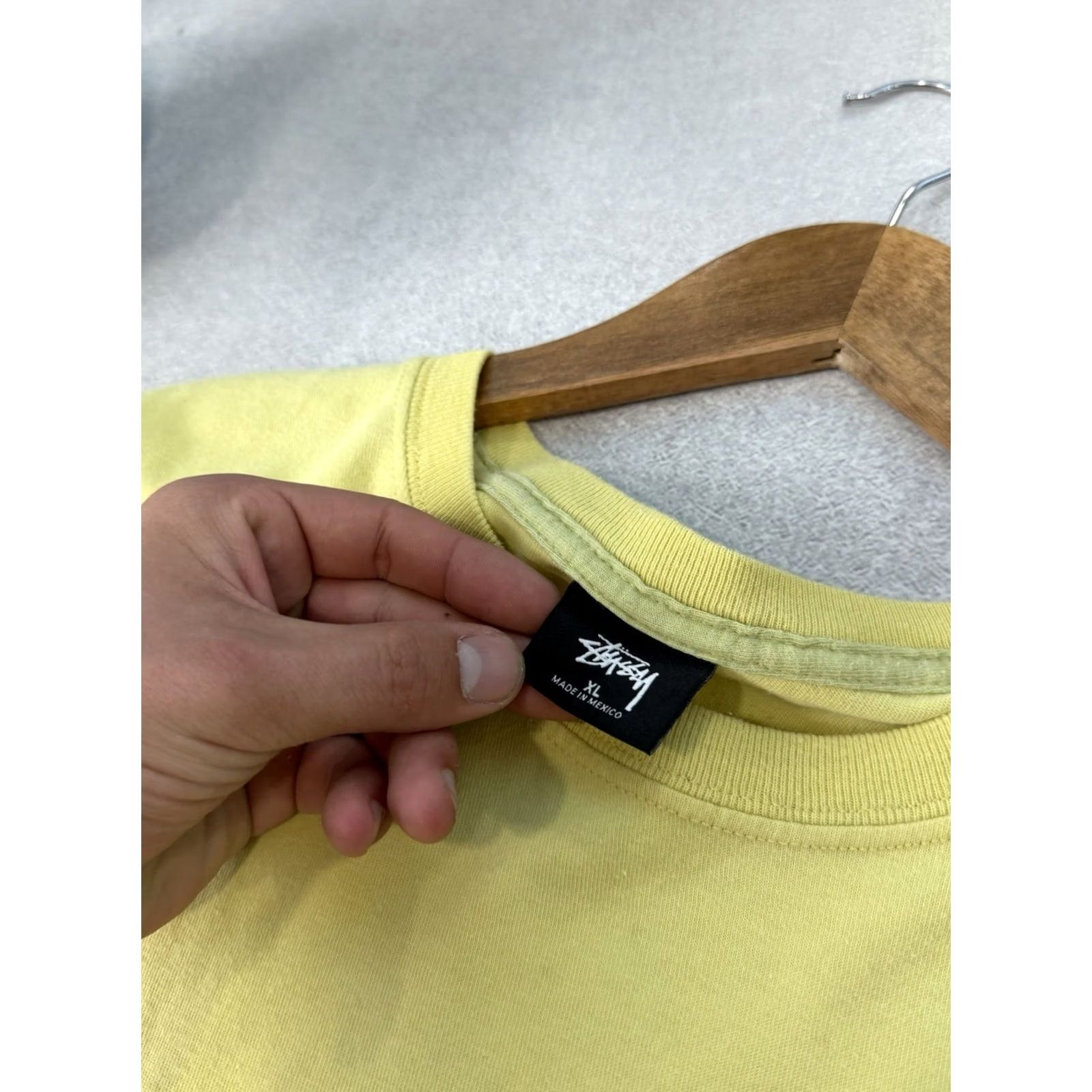 Logo 7 VINTAGE Stussy T-Shirt Men XL Yellow Logo 90s Hip Hop Streetwear Y2K Size US XL / EU 56 / 4 - 5 Thumbnail