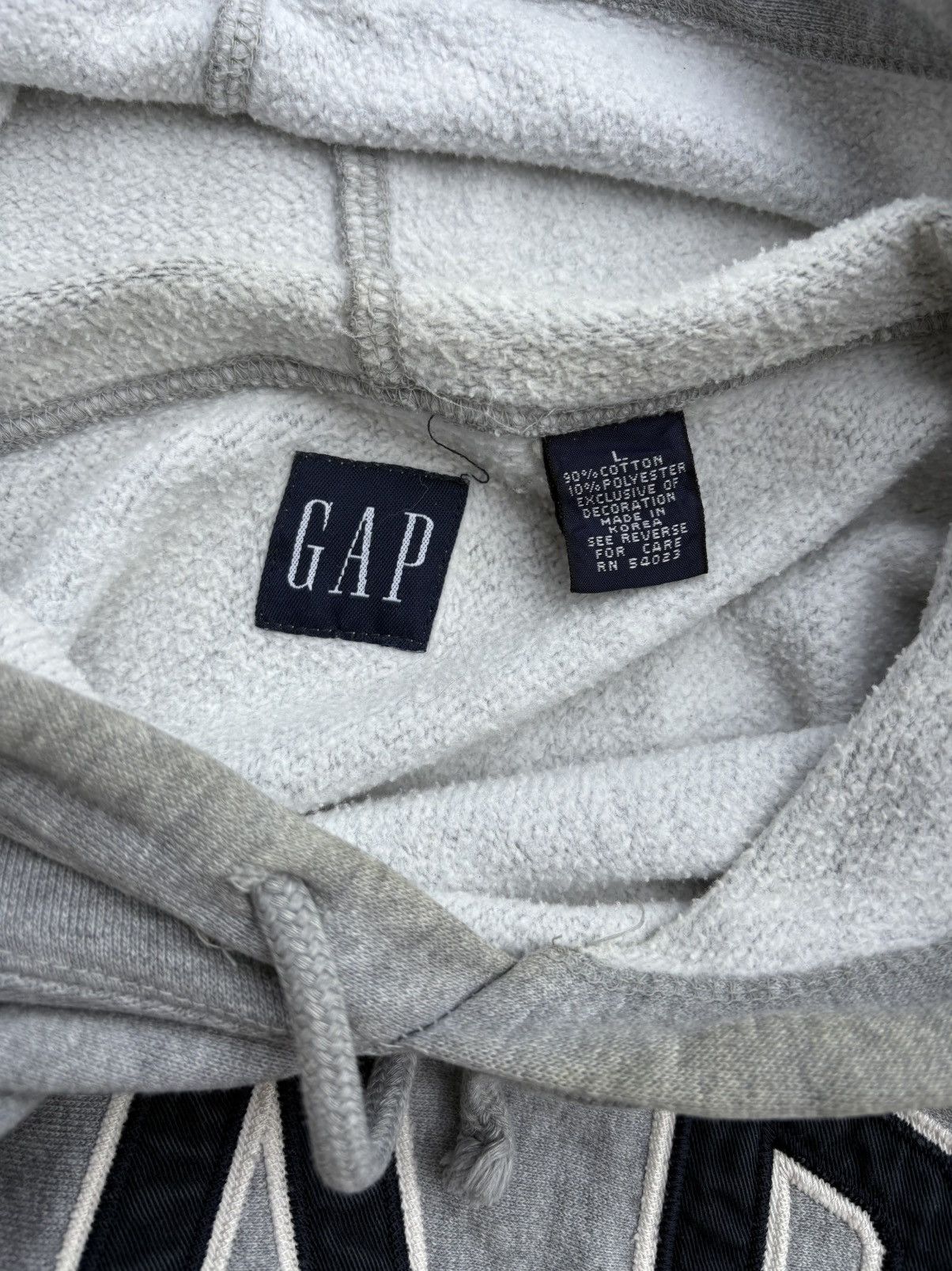 Gap × Vintage Vintage 2000s Gap Hoodie Made in Korea Size US L / EU 52-54 / 3 - 2 Thumbnail