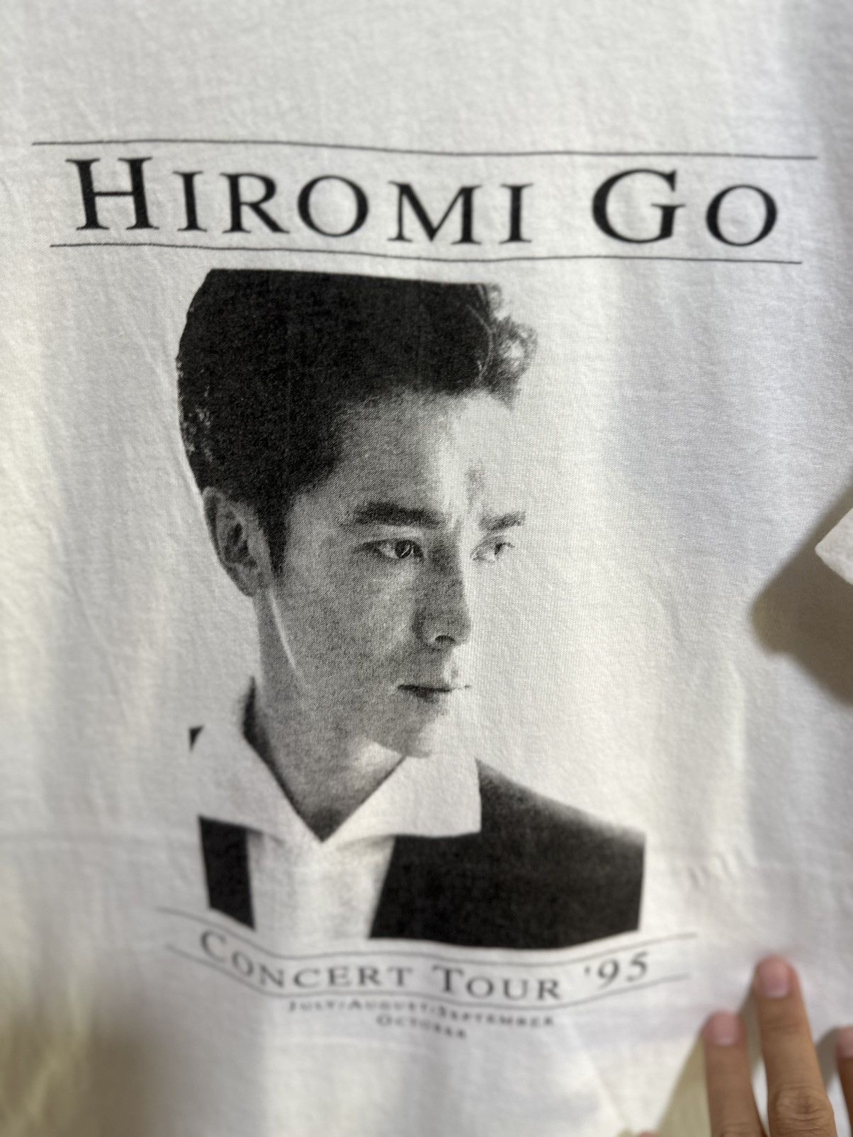Band Tees Thrashed Vintage 90s Hiromi Go Concert Tour ‘95 Tee Size US L / EU 52-54 / 3 - 2 Thumbnail