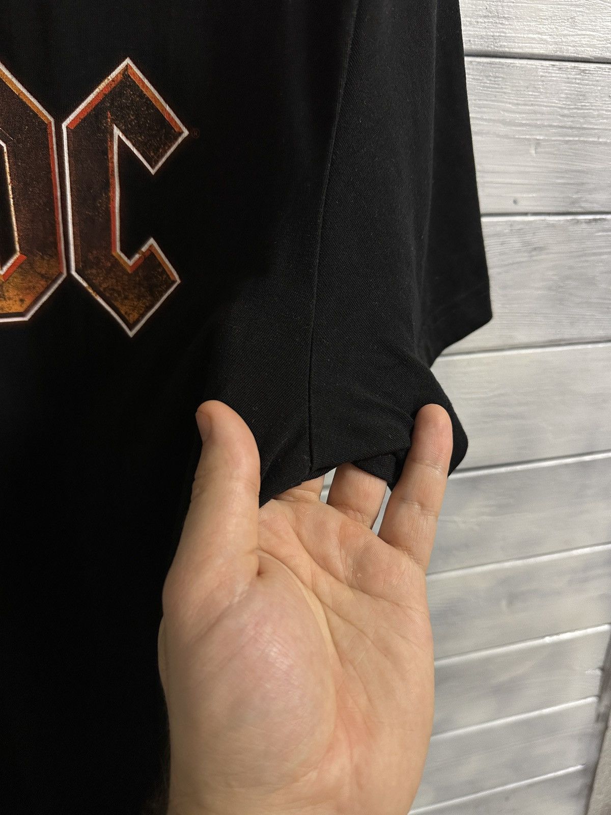 Band Tees Rare Rock T-Shirt AC/DC Bug Logo 2020. Size US M / EU 48-50 / 2 - 4 Thumbnail