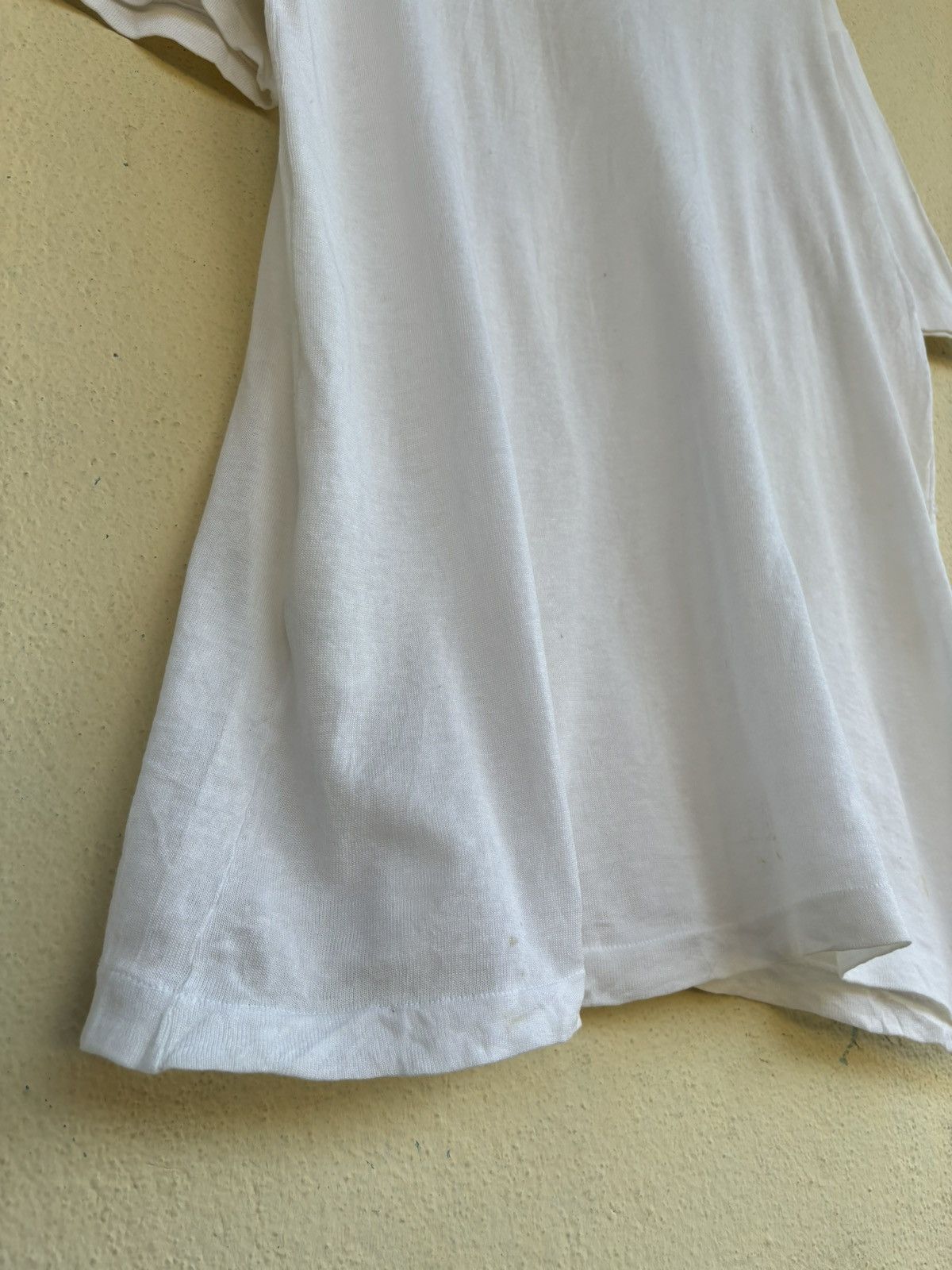 Hermes Vintage 70’s Hermes Small Logo Plain Tshirt Size US M / EU 48-50 / 2 - 7 Thumbnail