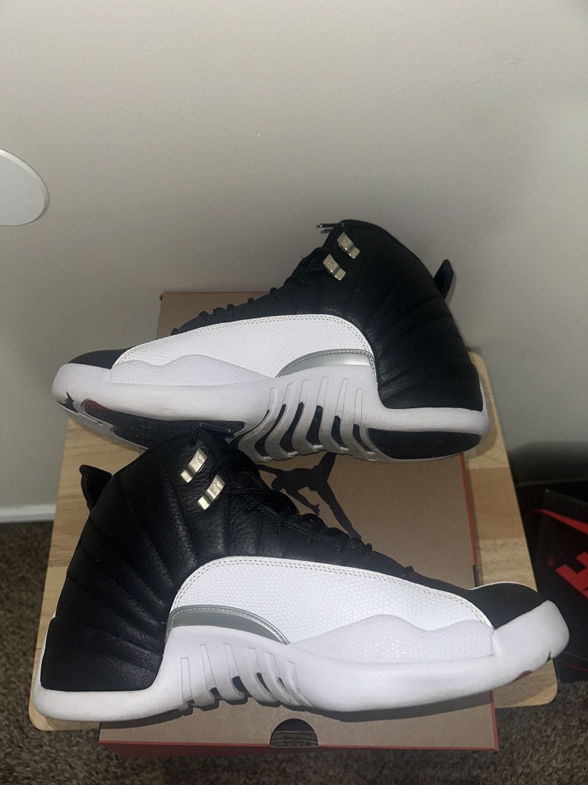 Jordan Brand Air Jordan 12 retro ‘ Playoffs’ 2022 Size US 12 / EU 45 - 3 Thumbnail