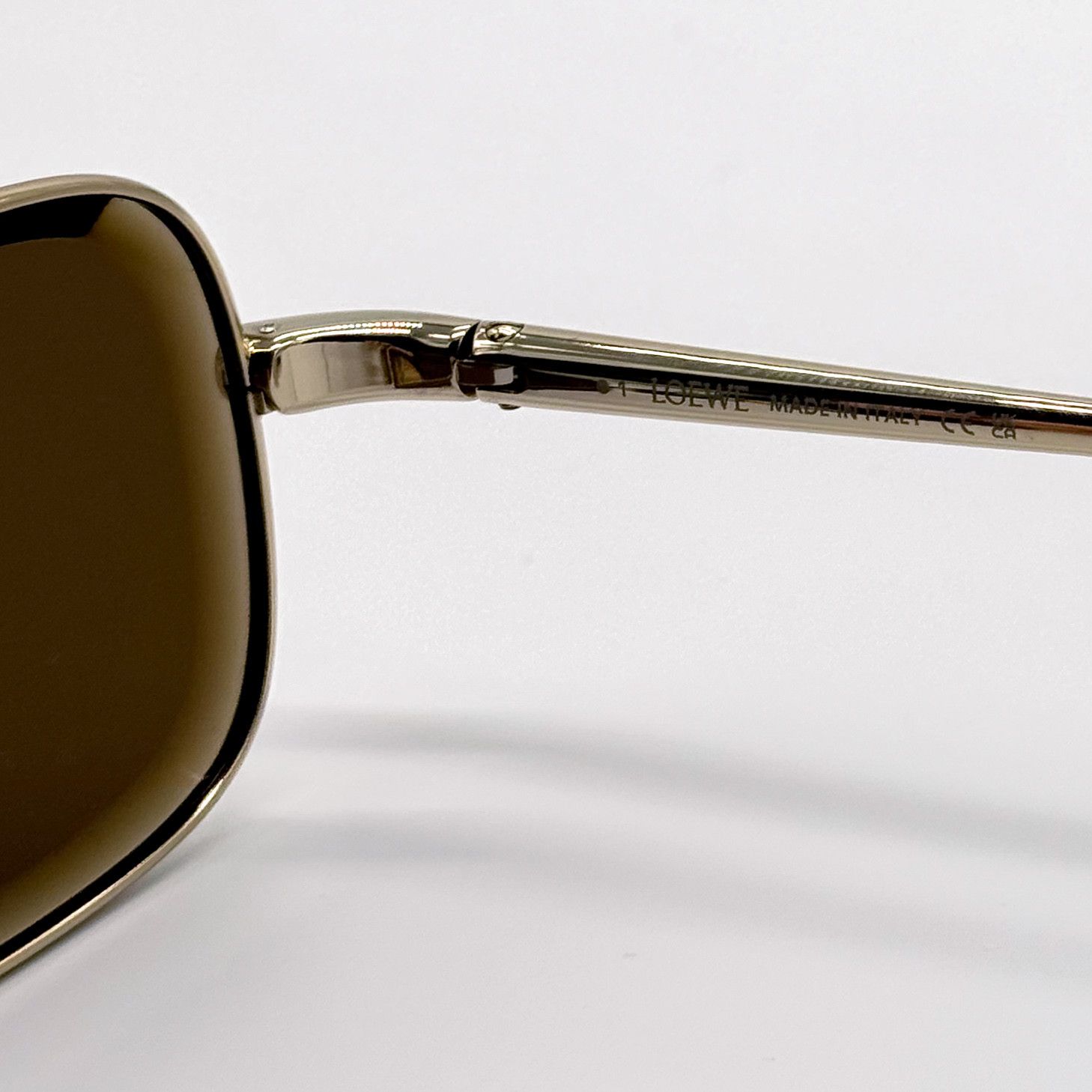 Loewe NEW LOEWE LW40159U 32G SUNGLASSES UNISEX SQUARE YELLOW Size ONE SIZE - 9 Thumbnail