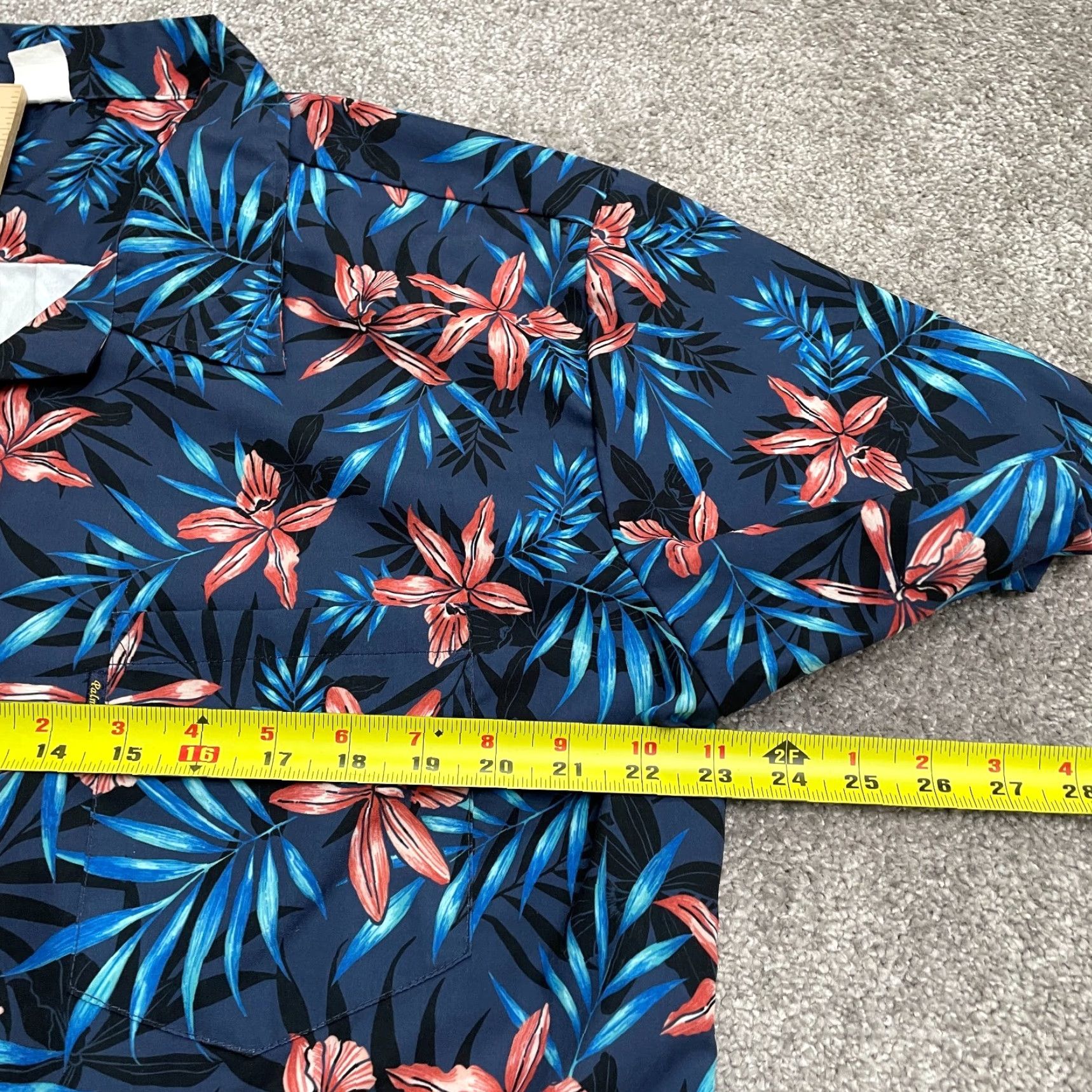Vintage Palm Wave Hawaii Shirt Mens Large Blue Floral Short Sleeve Button Up Hawaii Beach Tropical 90s? Size US L / EU 52-54 / 3 - 7 Thumbnail