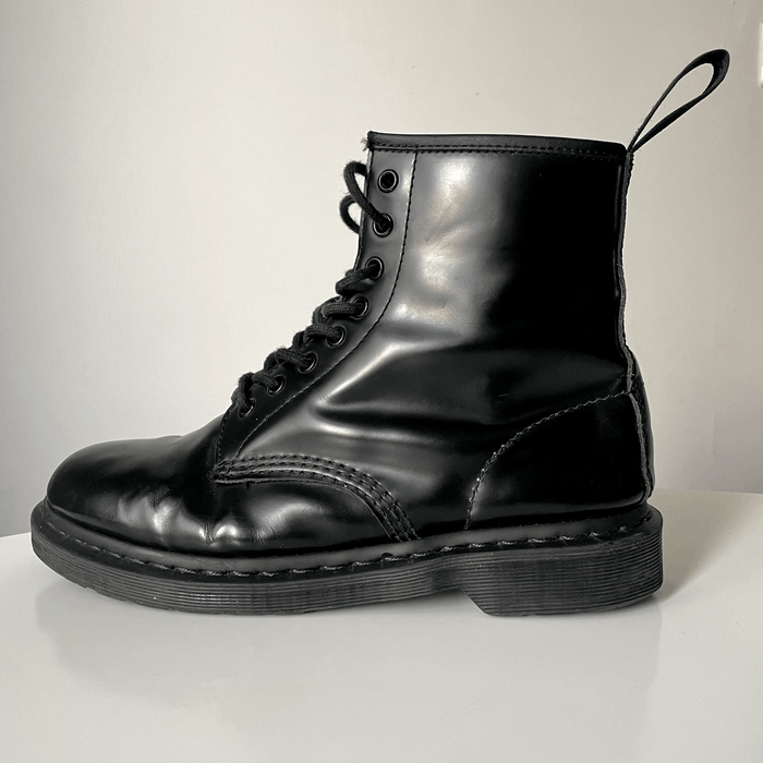 Dr martens 1460 discount smooth black 42