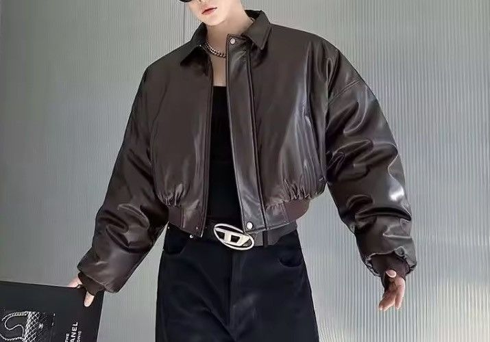 Japanese Brand CROPPED Vegan Leather Bomber Jacket - Boxy Streetwear Puffer Size US M / EU 48-50 / 2 - 3 Thumbnail