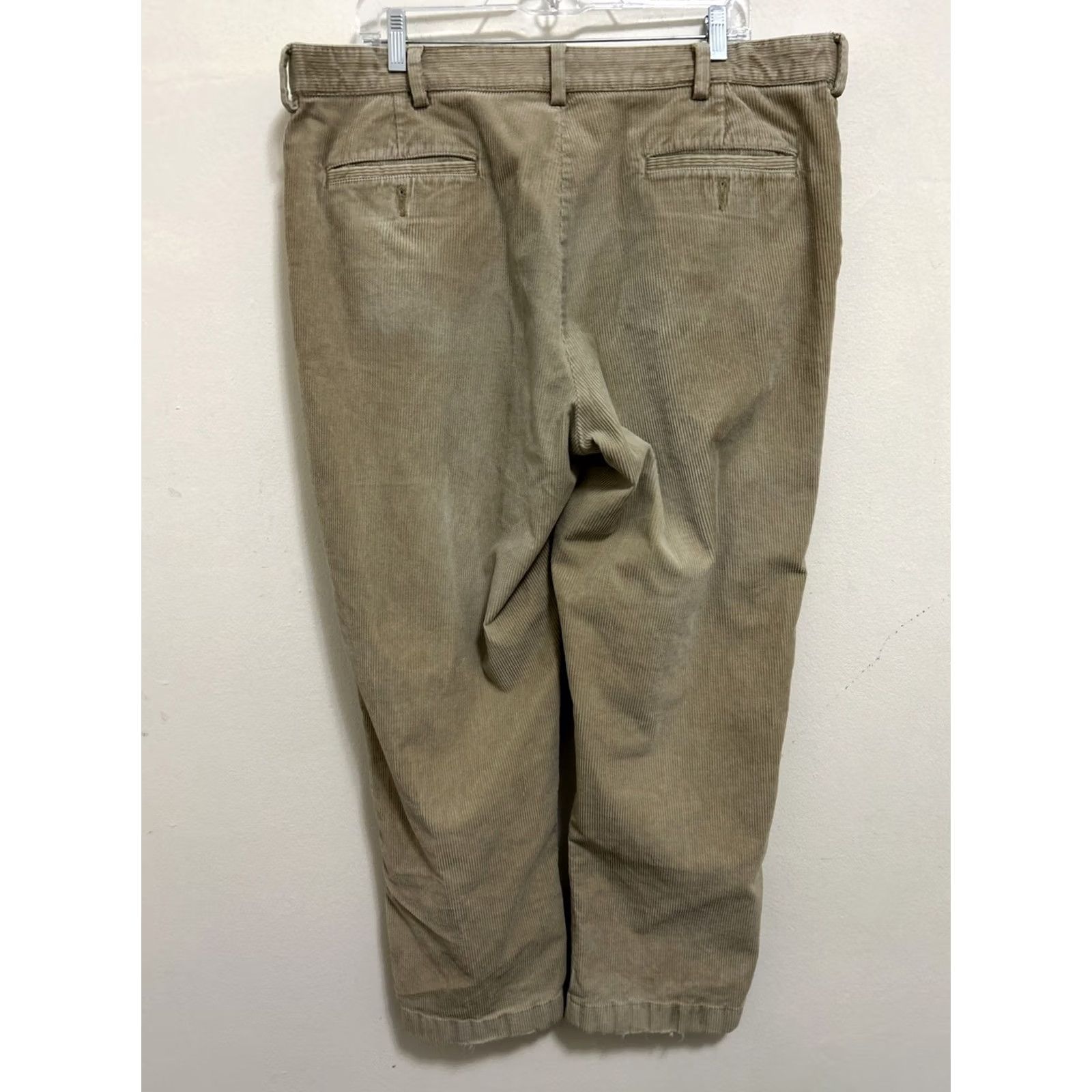 Vintage VINTAGE L.L. Bean Corduroy Pants Mens 38x29 Tan Comfort Waist Chino Straight 29 In Brown Mens Size US 38 / EU 54 - 4 Thumbnail
