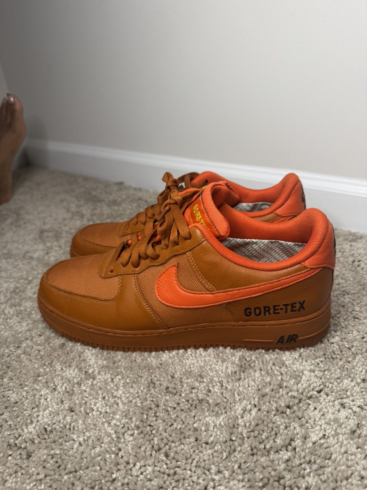 Nike Nike Gore-Tex Air Force 1 Low (Size 11) Size US 11 / EU 44 - 12 Thumbnail