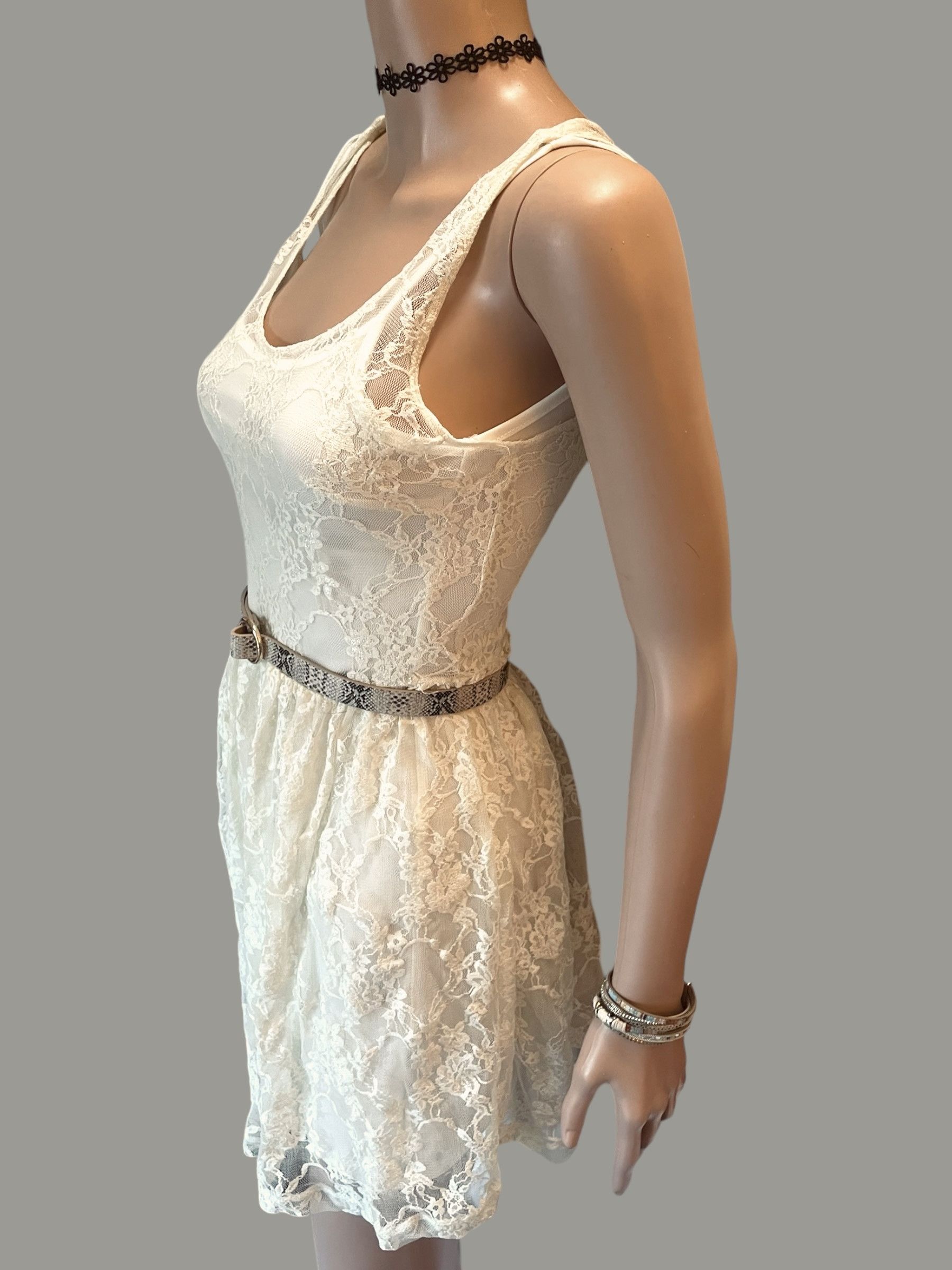 Vintage Vintage Lace Dress Vintage Y2K mesh overlay white size xs Size XS / US 0-2 / IT 36-38 - 2 Thumbnail