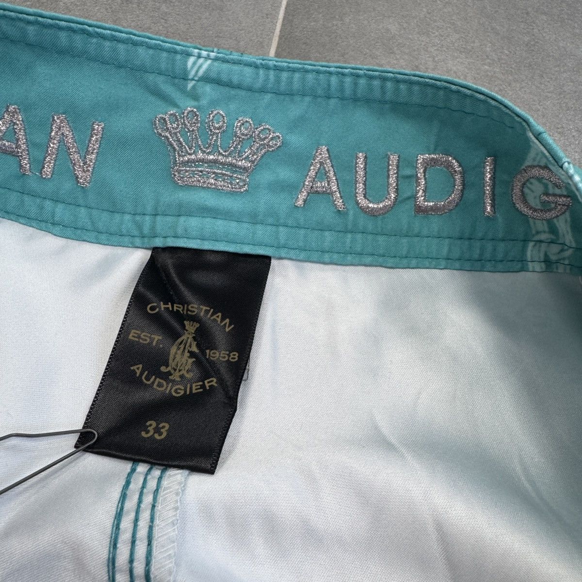 Christian Audigier Christian Audigier Surf Style Tattoo Y2K Board Men Shorts Size US 33 - 15 Thumbnail