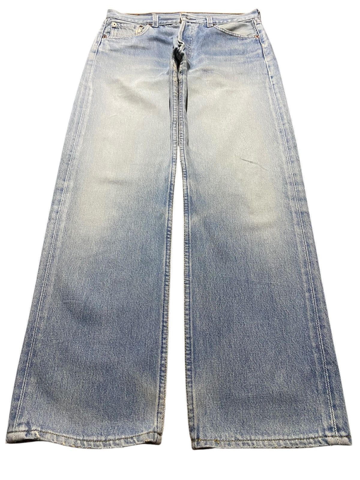 Levi's Vintage Clothing Vintage Levis 501 90’s Faded Light Wash Loose Jeans Size US 31 - 1 Thumbnail