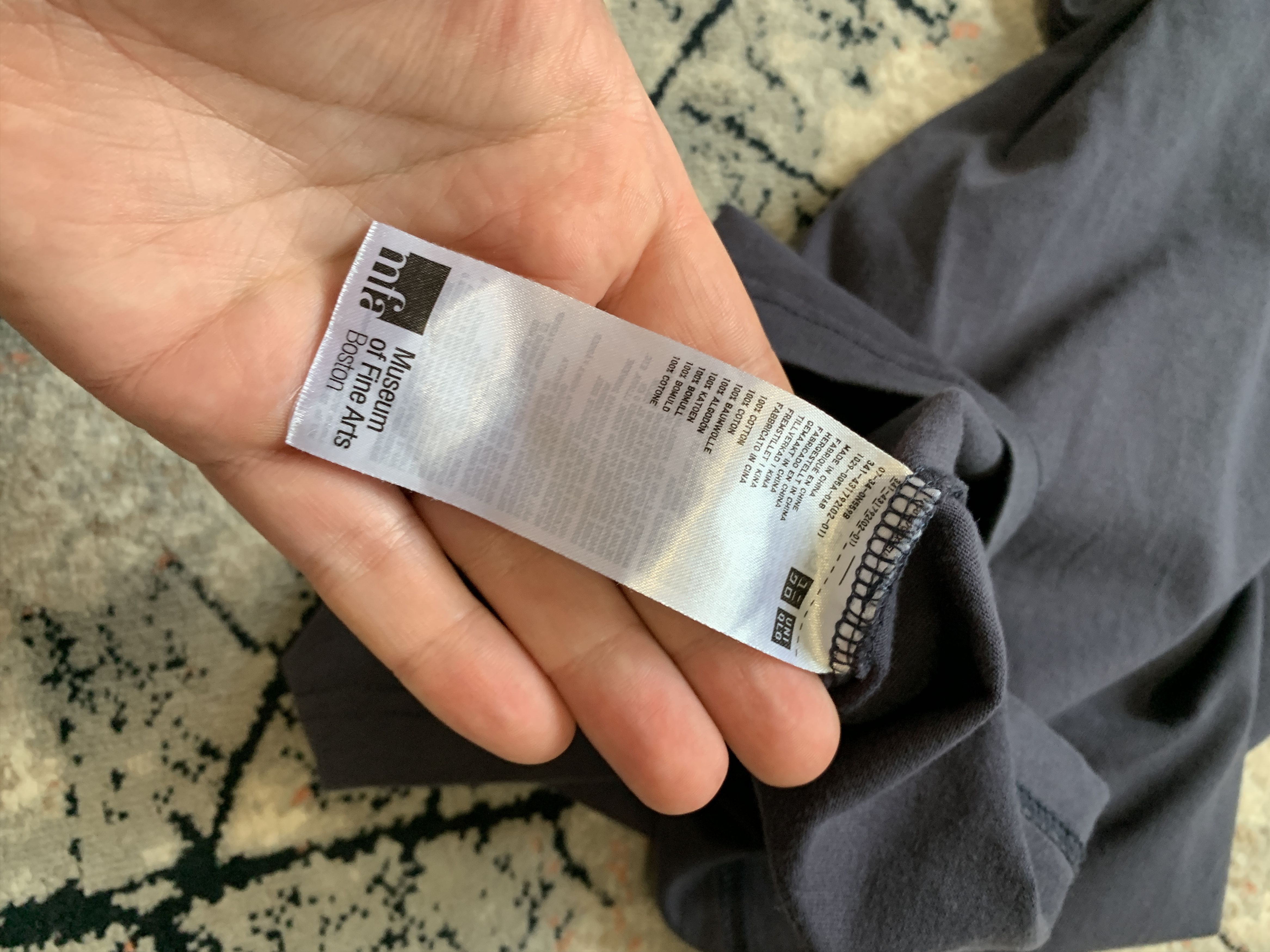 Japanese Brand Uniqlo MFA Boston Tee Size US XL / EU 56 / 4 - 7 Thumbnail