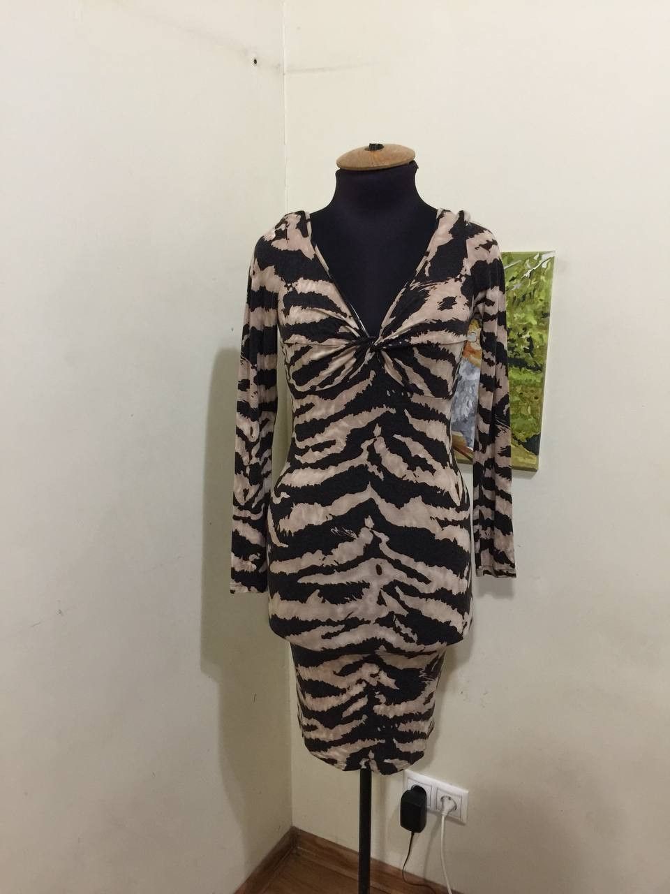 Roberto Cavalli ROBERTO CAVALLI Leopard Animal Print Wrap Dress Size M / US 6-8 / IT 42-44 - 1 Thumbnail