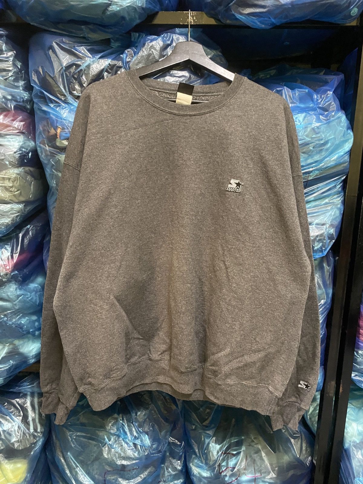 Starter Vintage Starter Grey Embroidered Logo Crewneck Sweatshirt Size US L / EU 52-54 / 3 - 1 Thumbnail