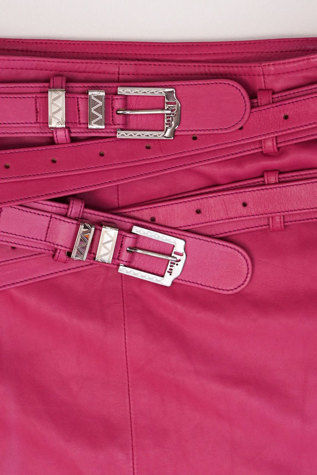 Dior Christian Dior Early 2000s Pink Leather Skirt Size 28" / US 6 / IT 42 - 8 Thumbnail