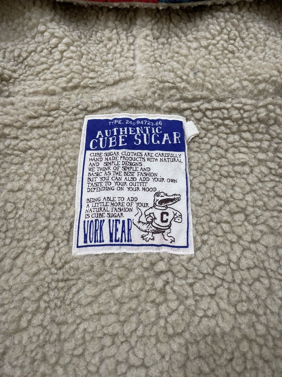 Japanese Brand 2000s Japanese Patchwork Hooded Sherpa Jacket Multi Plaid Size US M / EU 48-50 / 2 - 6 Thumbnail