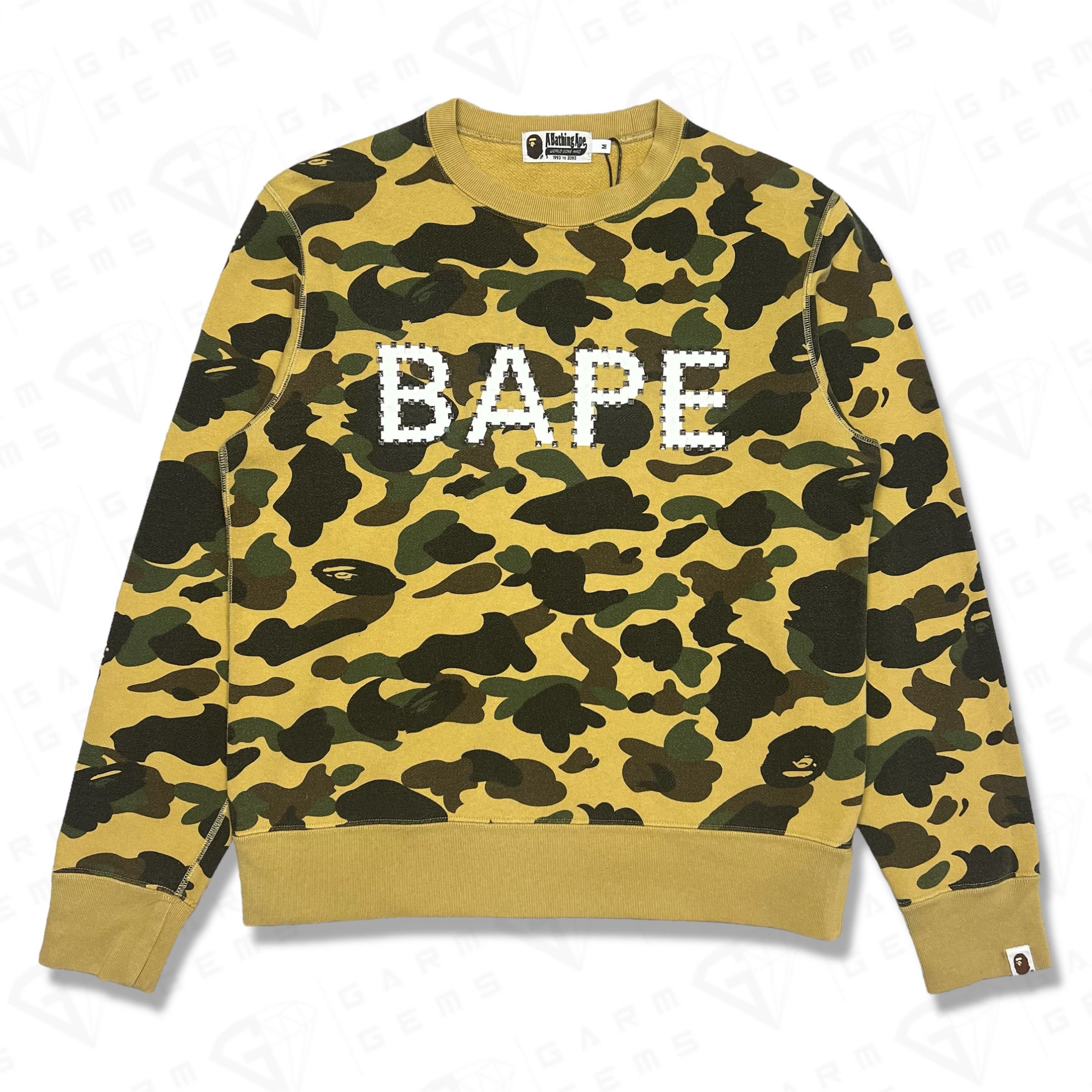 Bape 1st Camo Studs Crewneck Size US M / EU 48-50 / 2 - 1 Thumbnail